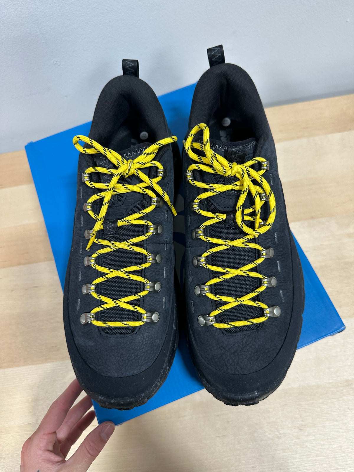 HOKA ONE ONE Tor Ultra Lo Waterproof Hiking Shoes - Black/Saffron Yellow Laces - Men's 12 / Women's 13 (With Box)