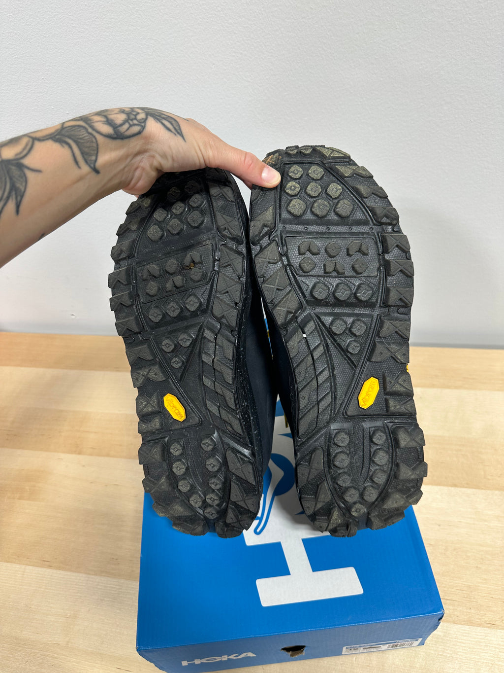 HOKA ONE ONE Tor Ultra Lo Waterproof Hiking Shoes - Black/Saffron Yellow Laces - Men's 12 / Women's 13 (With Box)