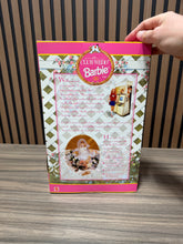 Load image into Gallery viewer, 1997 Club Wedd Barbie doll
