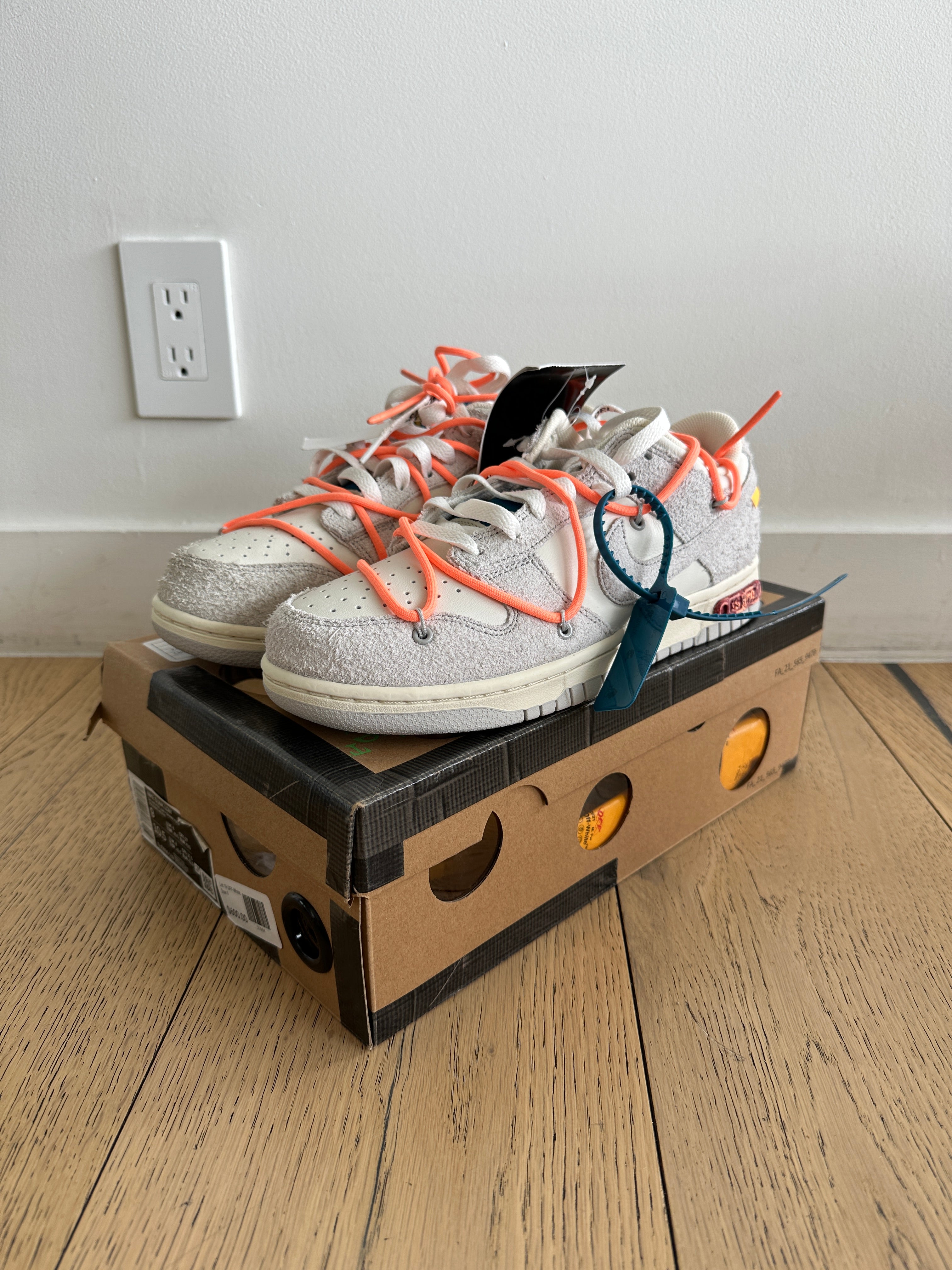 Nike Dunk Low Off-White Lot 19 Sz 9