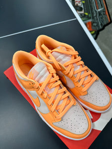 Nike Dunk Low Peach Cream W9 M7.5
