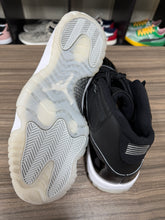 Load image into Gallery viewer, Jordan 11 Retro Jubilee 25th Anniversary Sz 10.5 NO BOX
