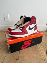 Load image into Gallery viewer, Jordan 1 Chicago Lost and Found Sz 12
