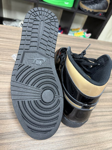 Jordan 1 Retro High Black Metallic Gold (2020) Sz 10.5