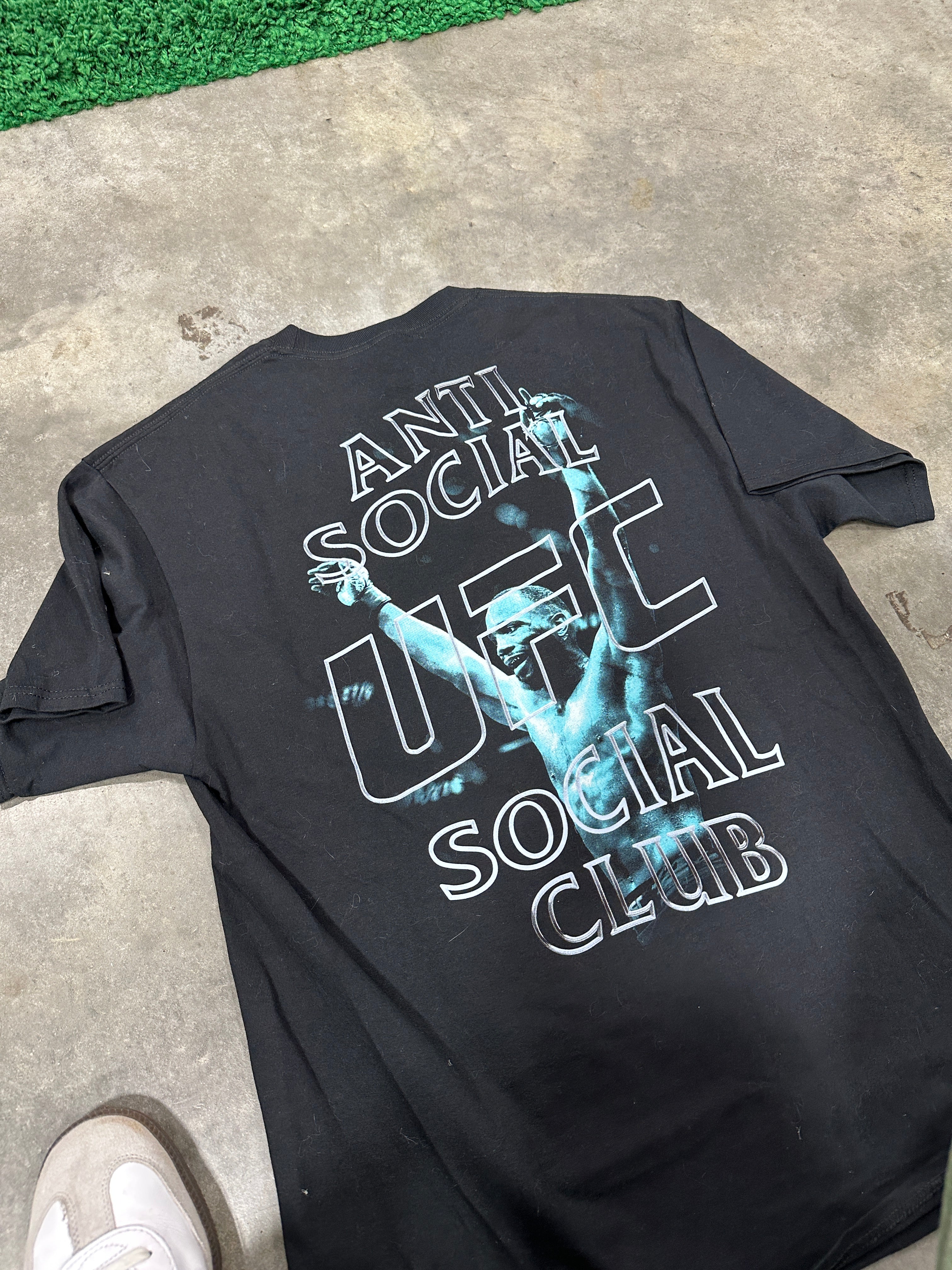 ASSC x UFC Leon Edwards Tee Sz L