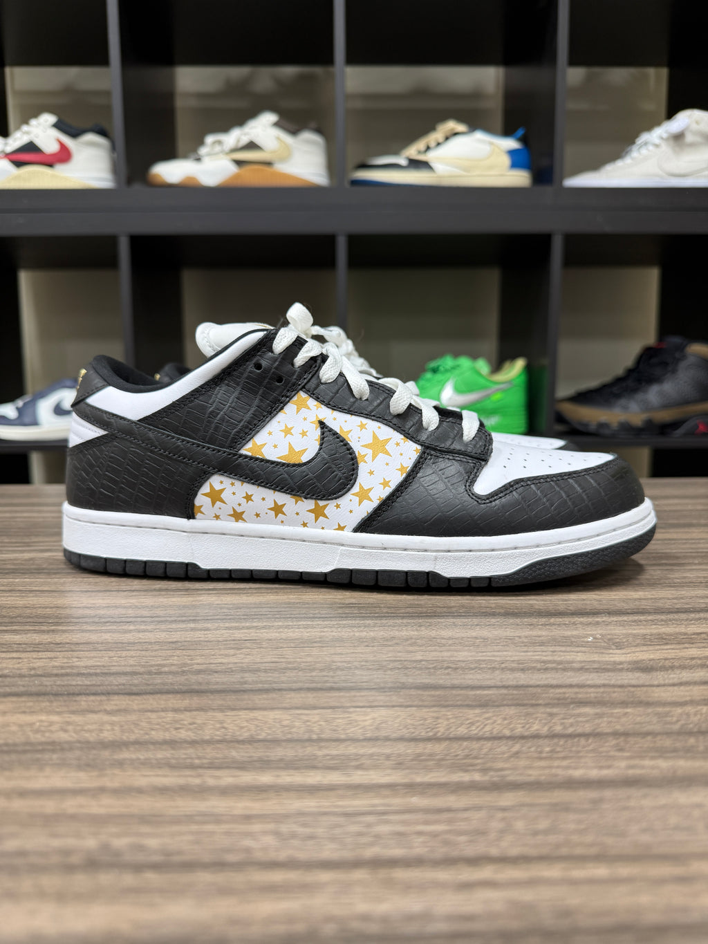 Nike SB Dunk Low Supreme Black Sz 10.5 NO BOX