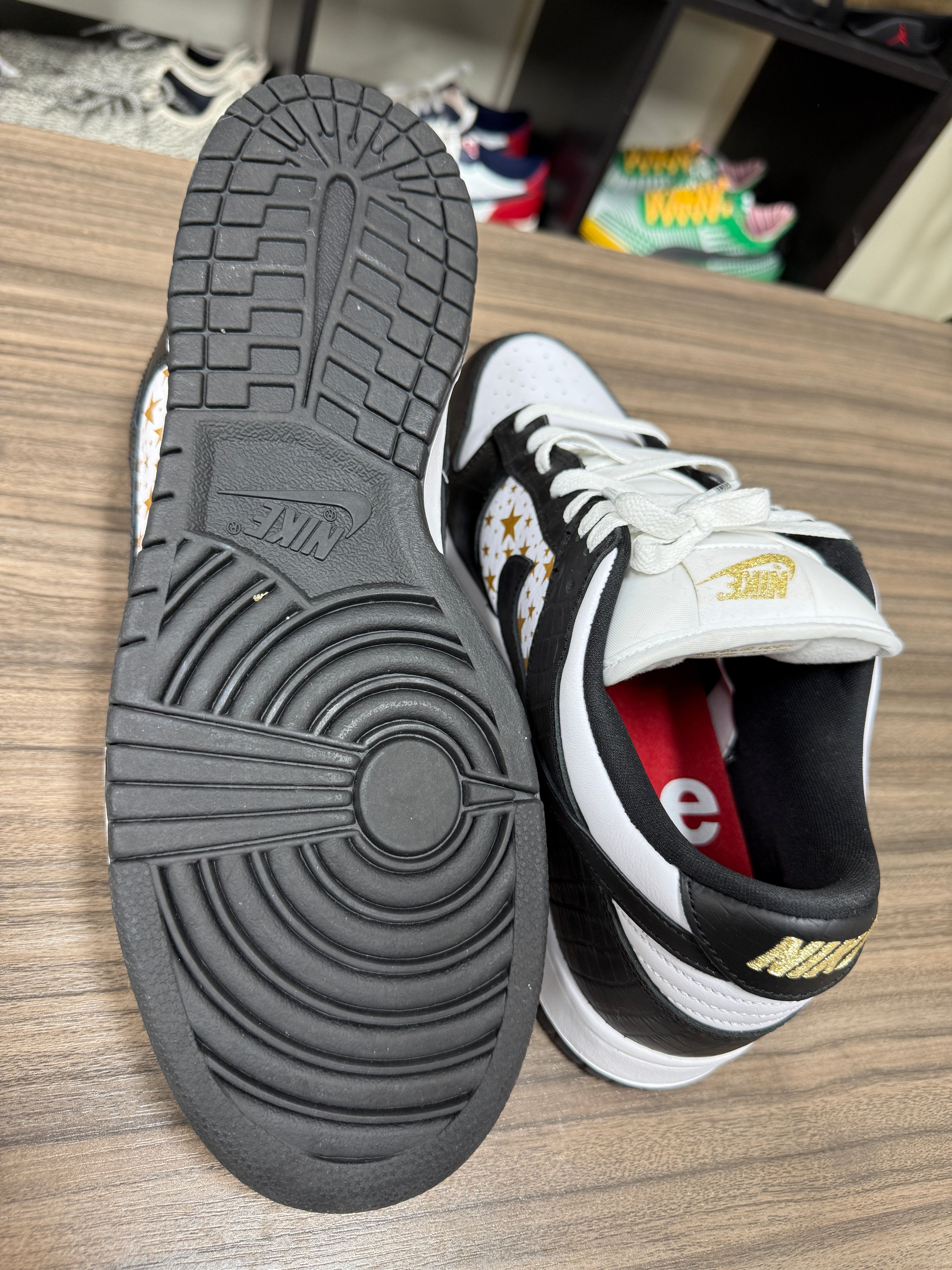 Nike SB Dunk Low Supreme Black Sz 10.5 NO BOX