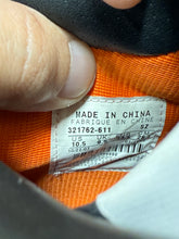 Load image into Gallery viewer, Nike Dunk High Supreme Be True To Your School  Sz 10.5 NO BOX
