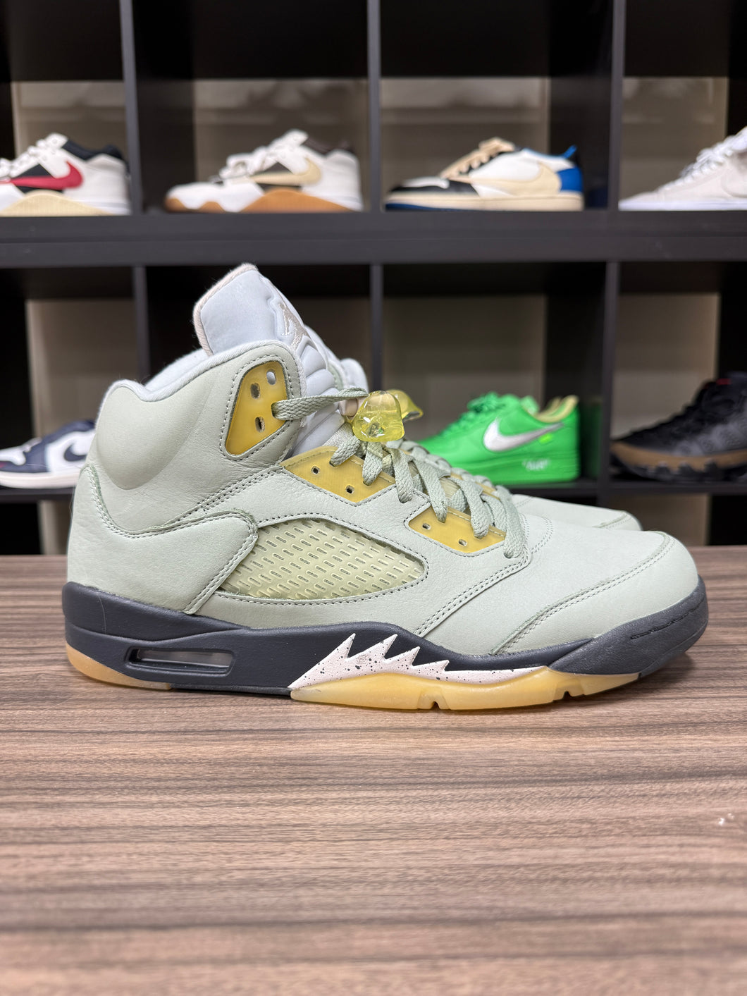 Jordan 5 Retro Jade Horizon Sz 10.5