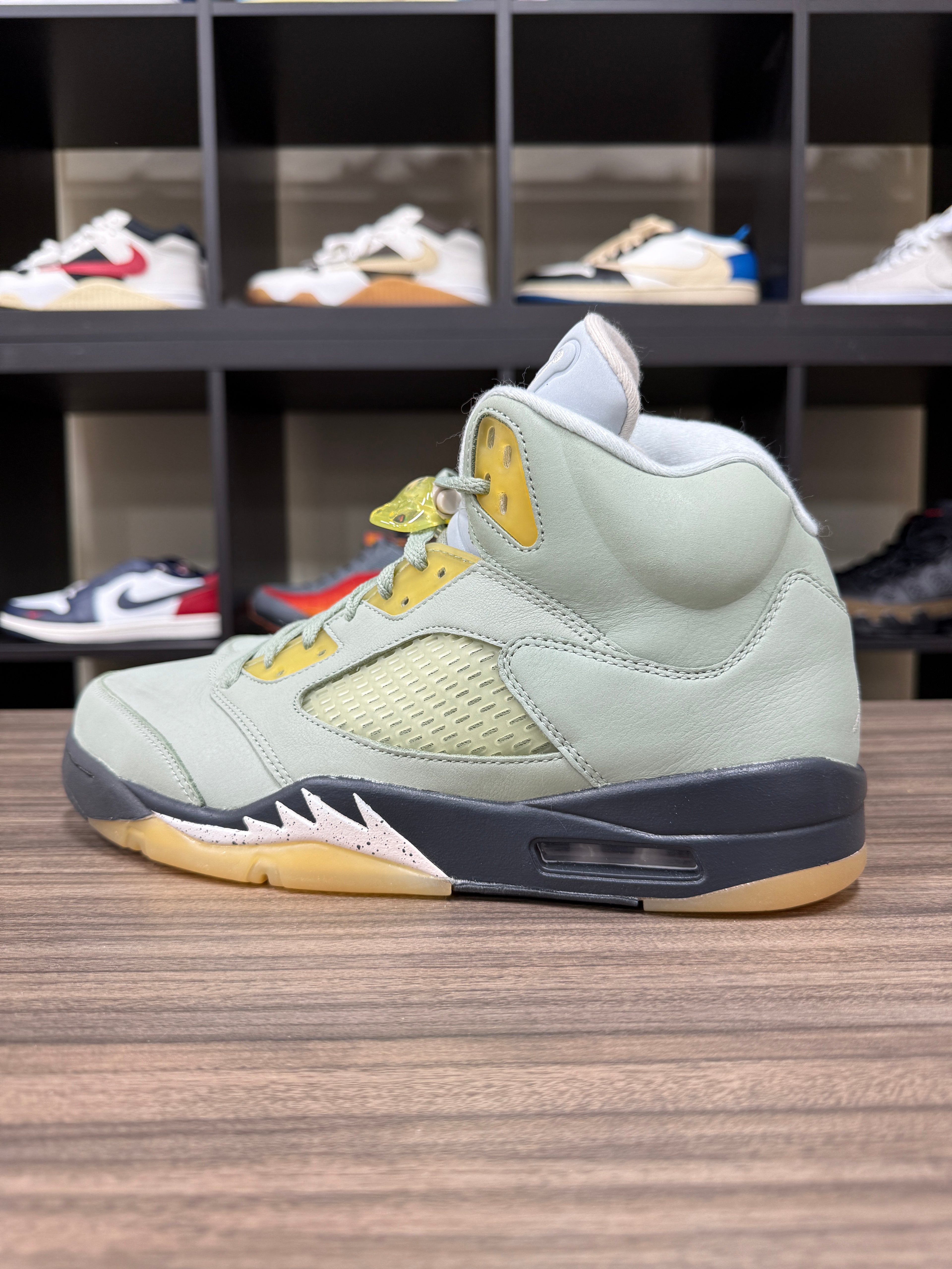 Jordan 5 Retro Jade Horizon Sz 10.5