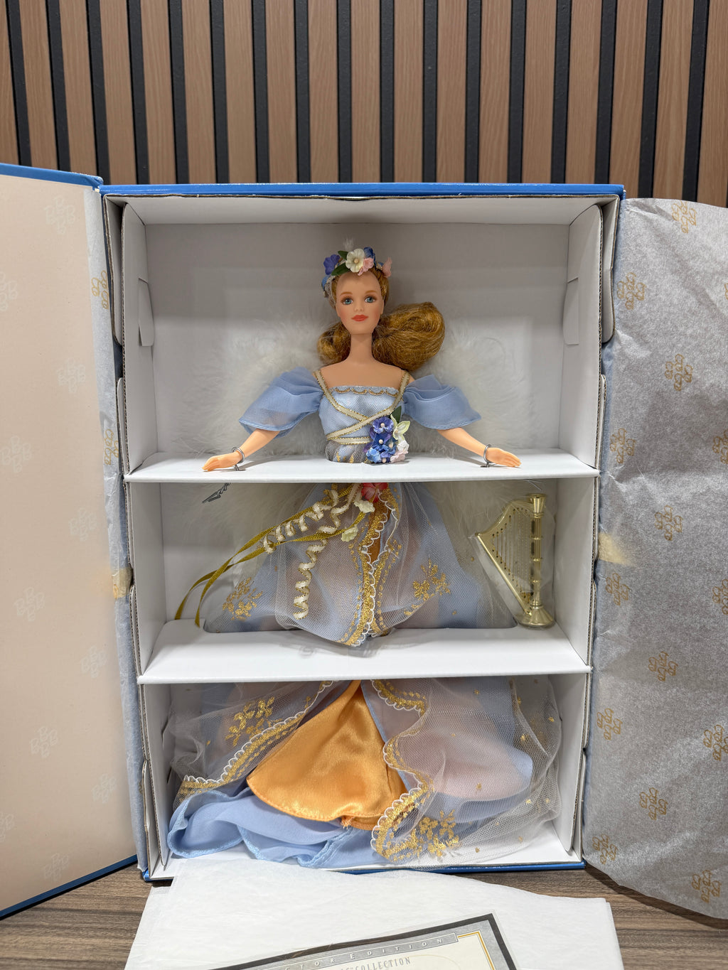 Harpist Angel Barbie Doll - Angels of Music Collection - Mattel - 074299188947