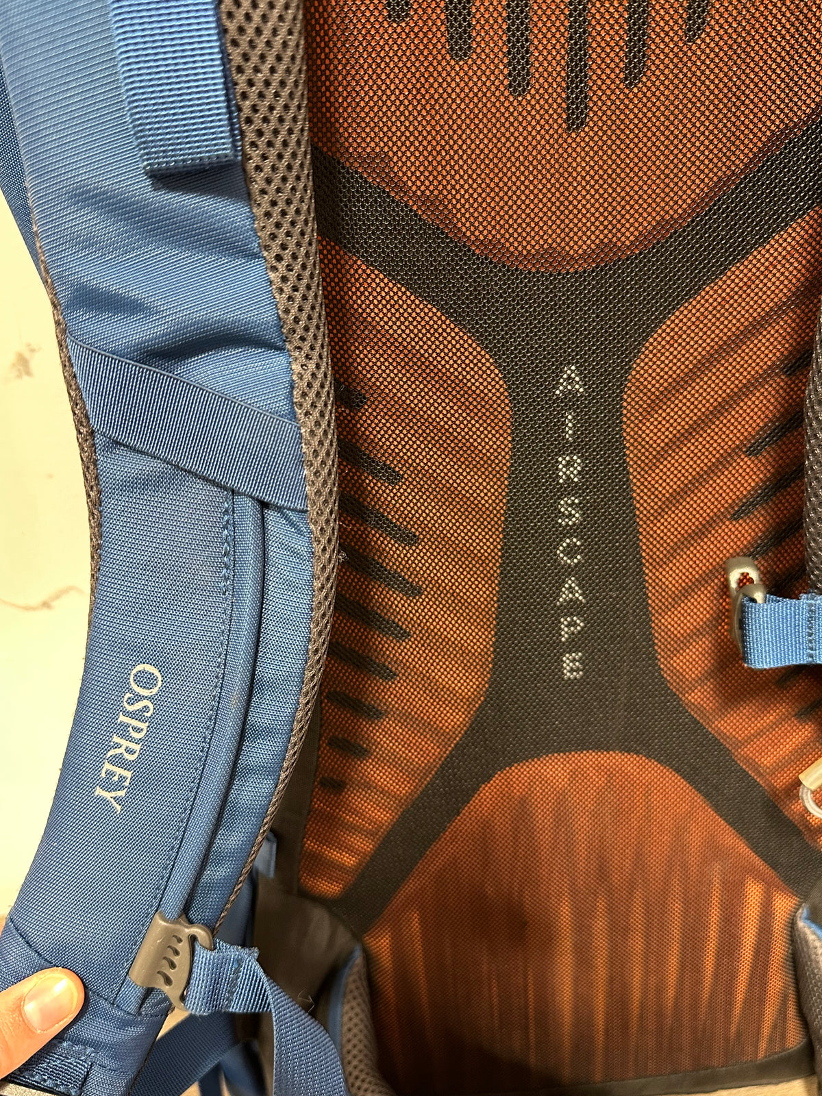 Used Osprey Kestrel 48 Backpacking Pack – Blue Medium/Large Internal Frame Hiking Bag