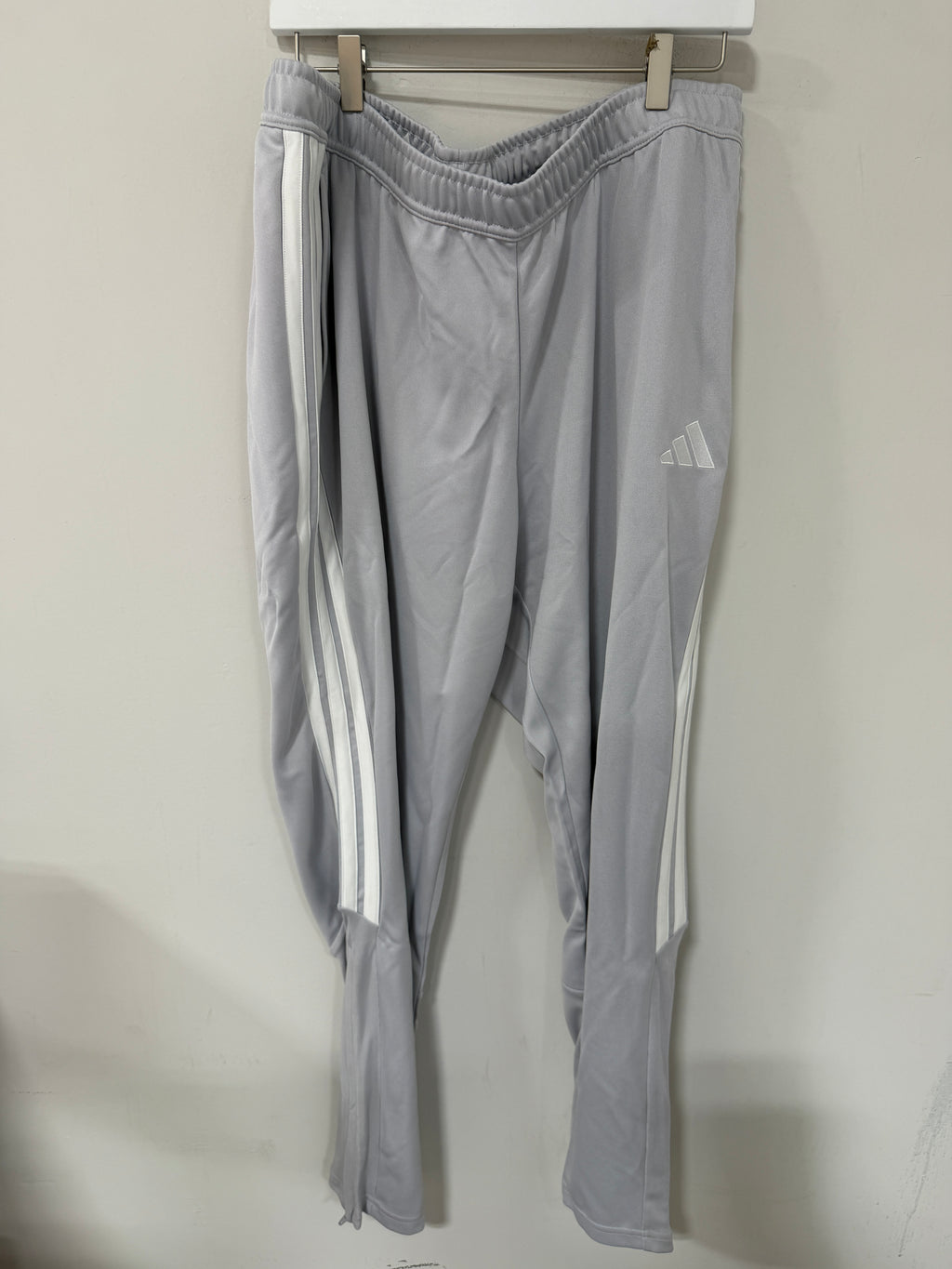 Adidas Tiro 26 Sweatpants Womens Sz 2XL