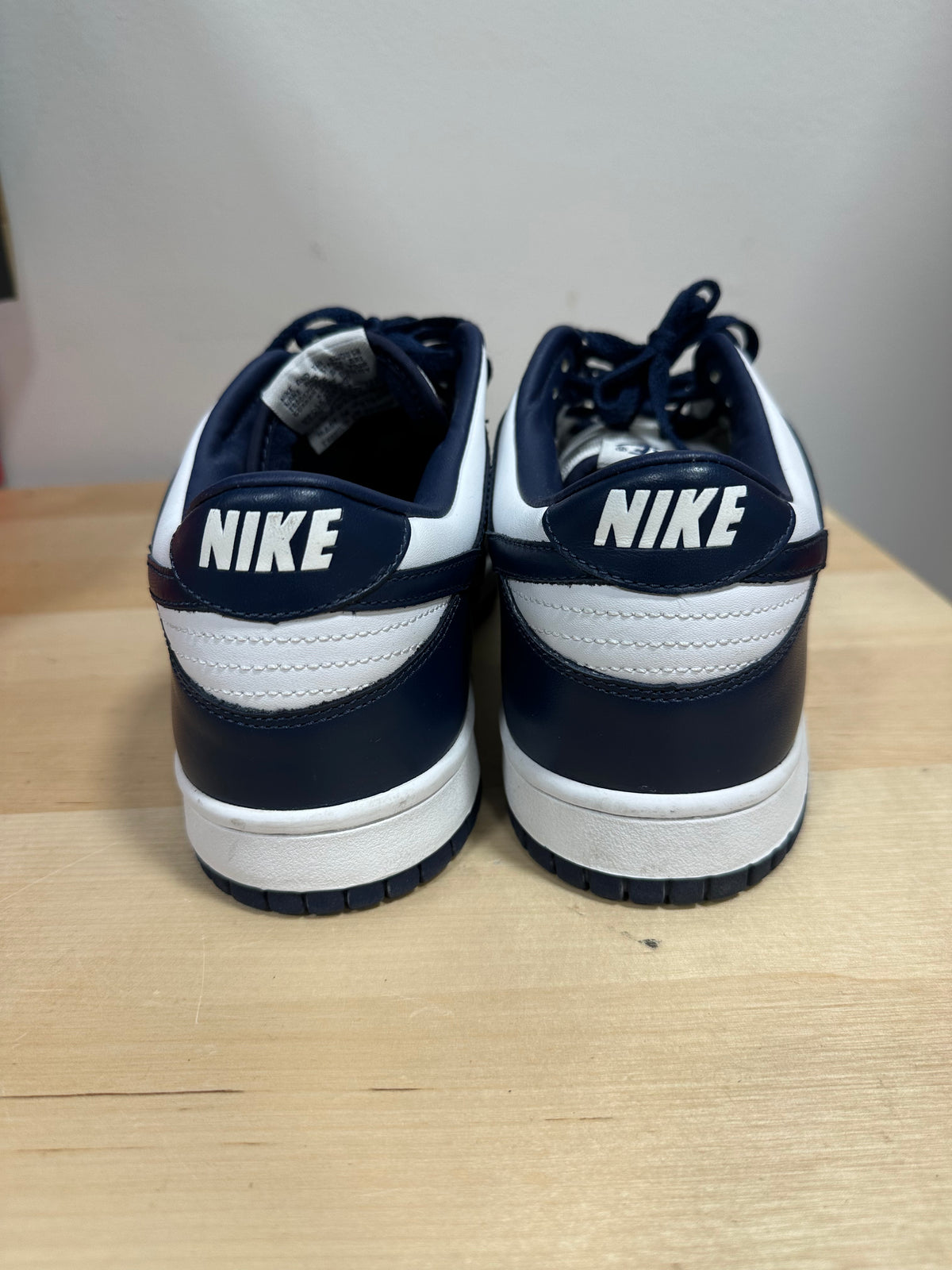 Vintage 2004 Nike Dunk Low Pro "Midnight Navy" - Men's Size 10.5 - 304714-142 (Shoes Only)