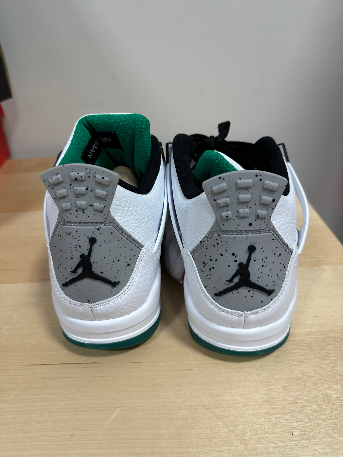 Air Jordan 4 Retro "Rasta" Lucid Green - Men's 10.5 / Women's 12 - AQ9129-100 (Shoes Only)