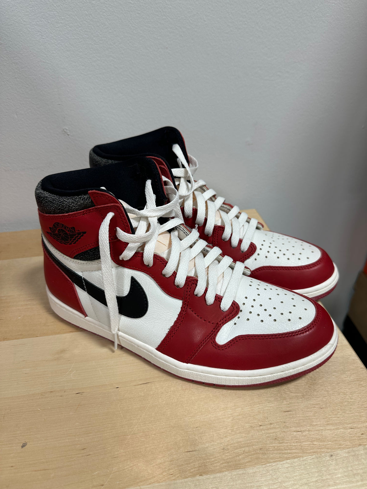 Air Jordan 1 Retro High OG "Chicago Lost & Found" - Men's Size 10.5 - DZ5485-612 (Shoes Only)