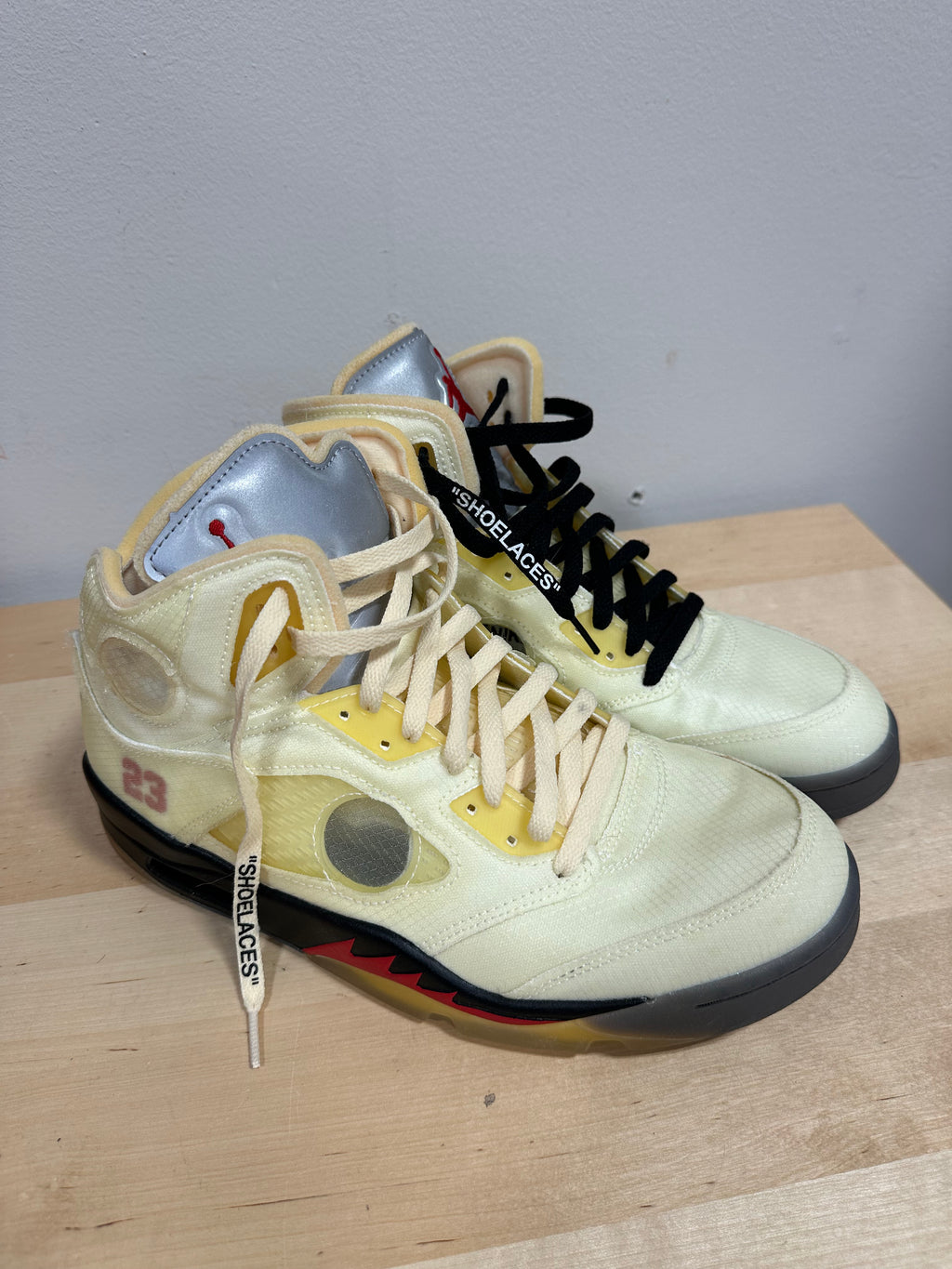 Off-White x Air Jordan 5 Retro "Sail" Fire Red - Men's Size 10.5 - DH8565-100 (Shoes Only)