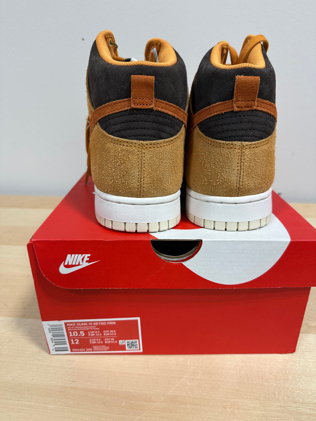 Nike Dunk High Retro PRM "Dark Curry / Russet" Suede - Men's Size 10.5 - DD1401-200 (With OG Box)