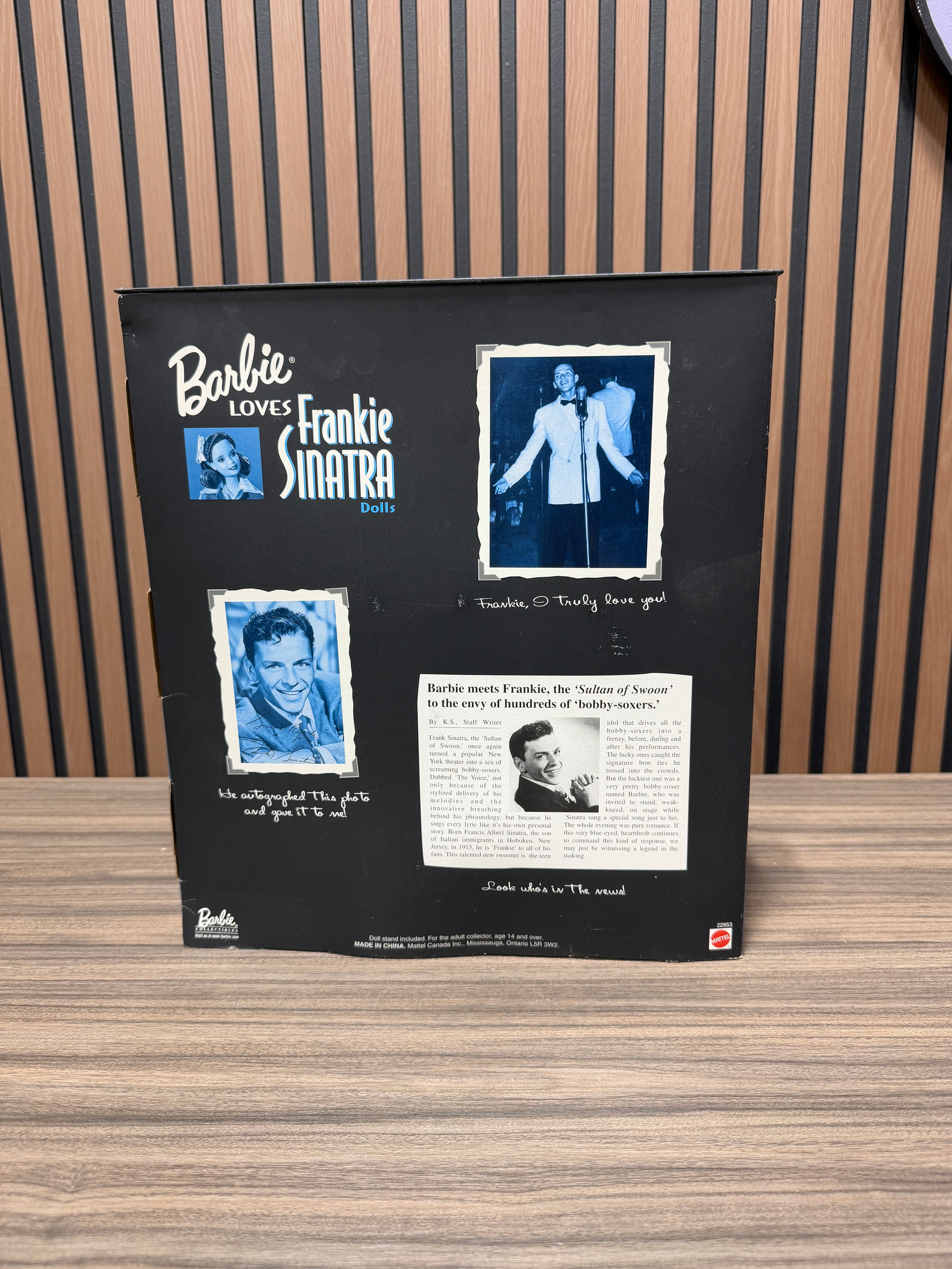 1999 Barbie Loves Frankie Sinatra Collector Edition Mattel Vintage