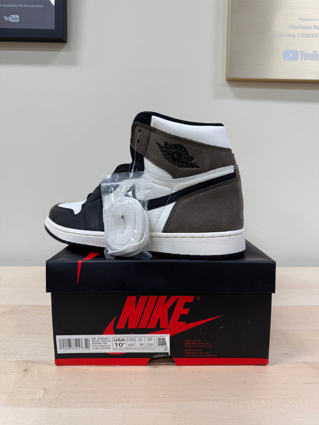 Jordan 1 High Mocha Sz 10.5