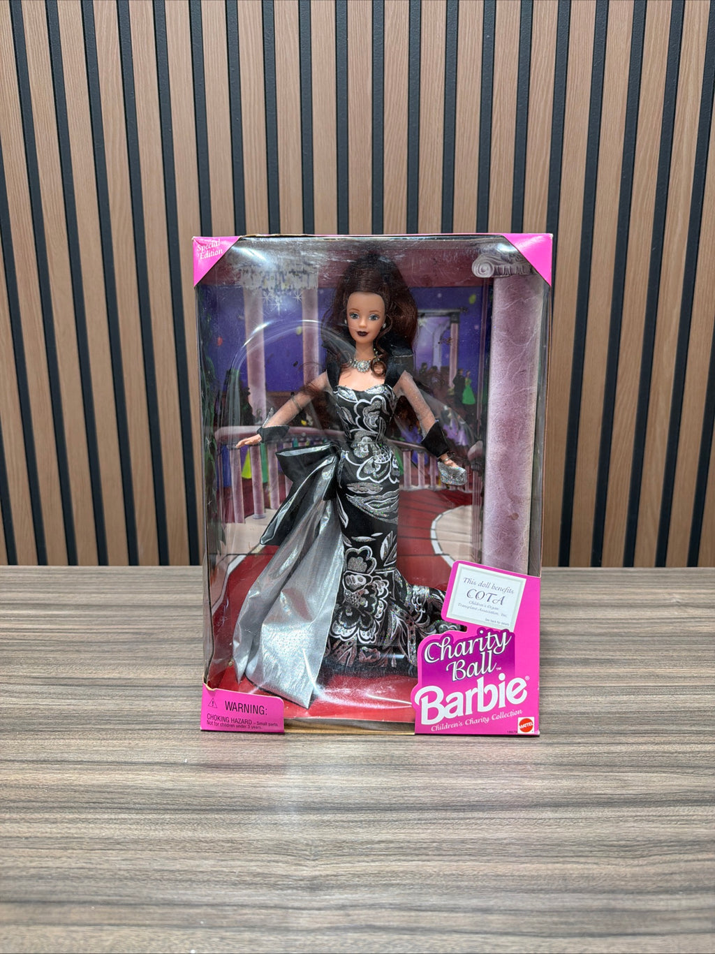 Charity Ball Barbie – Children’s Charity Collection COTA – Mattel #18979 (1997)