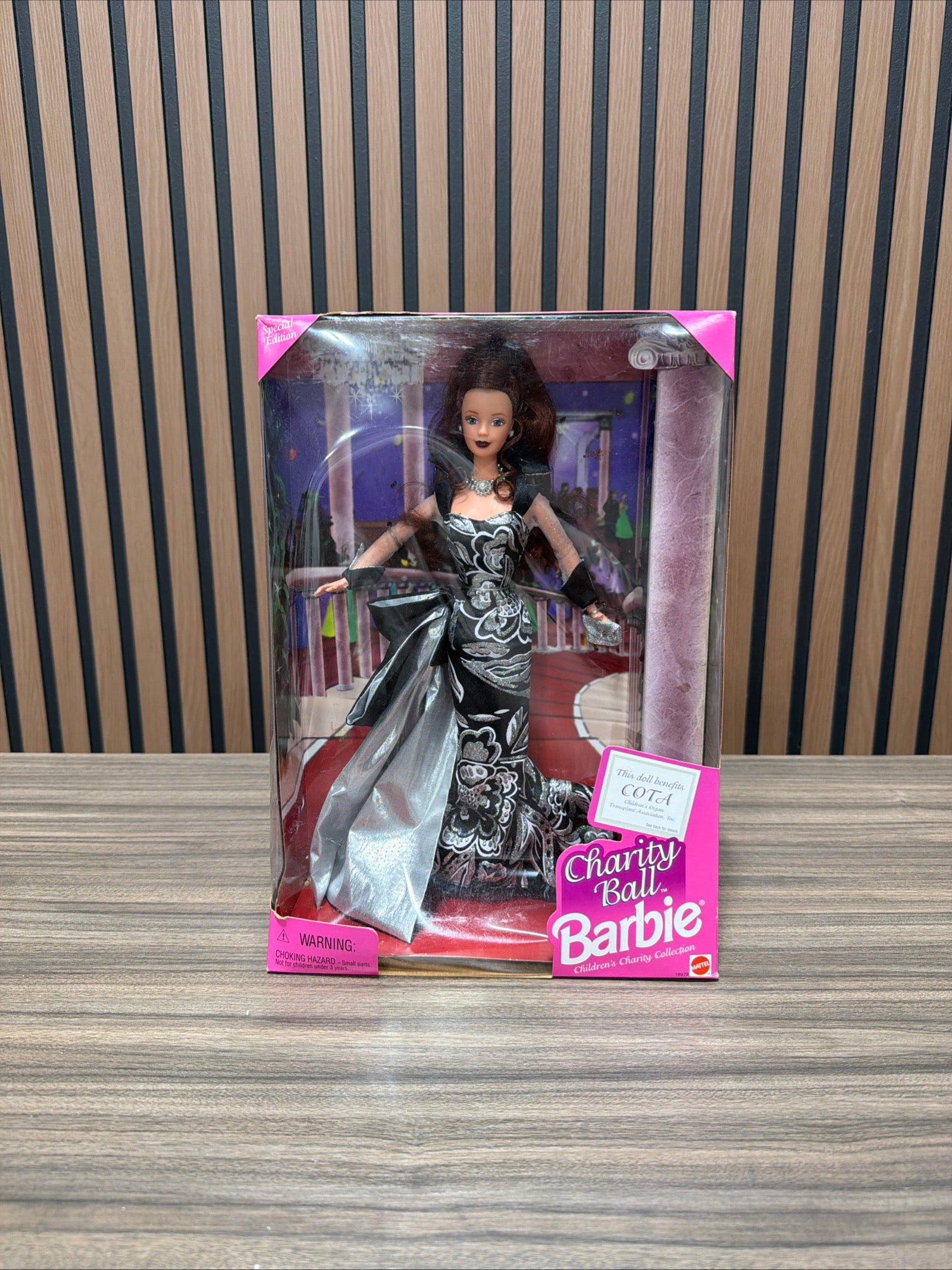 Charity Ball Barbie – Children’s Charity Collection COTA – Mattel #18979 (1997)