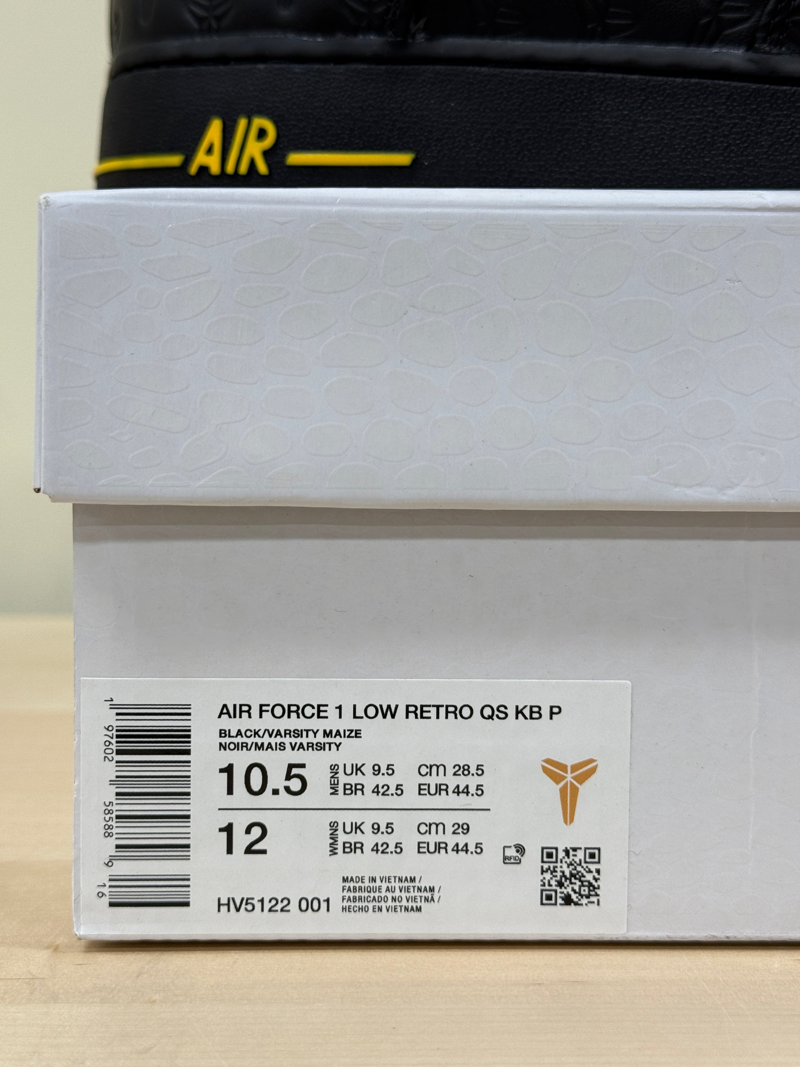 Nike Air Force 1 Low Kobe Bryant Lakers Away (Numbered Edition of 8000) Sz 10.5
