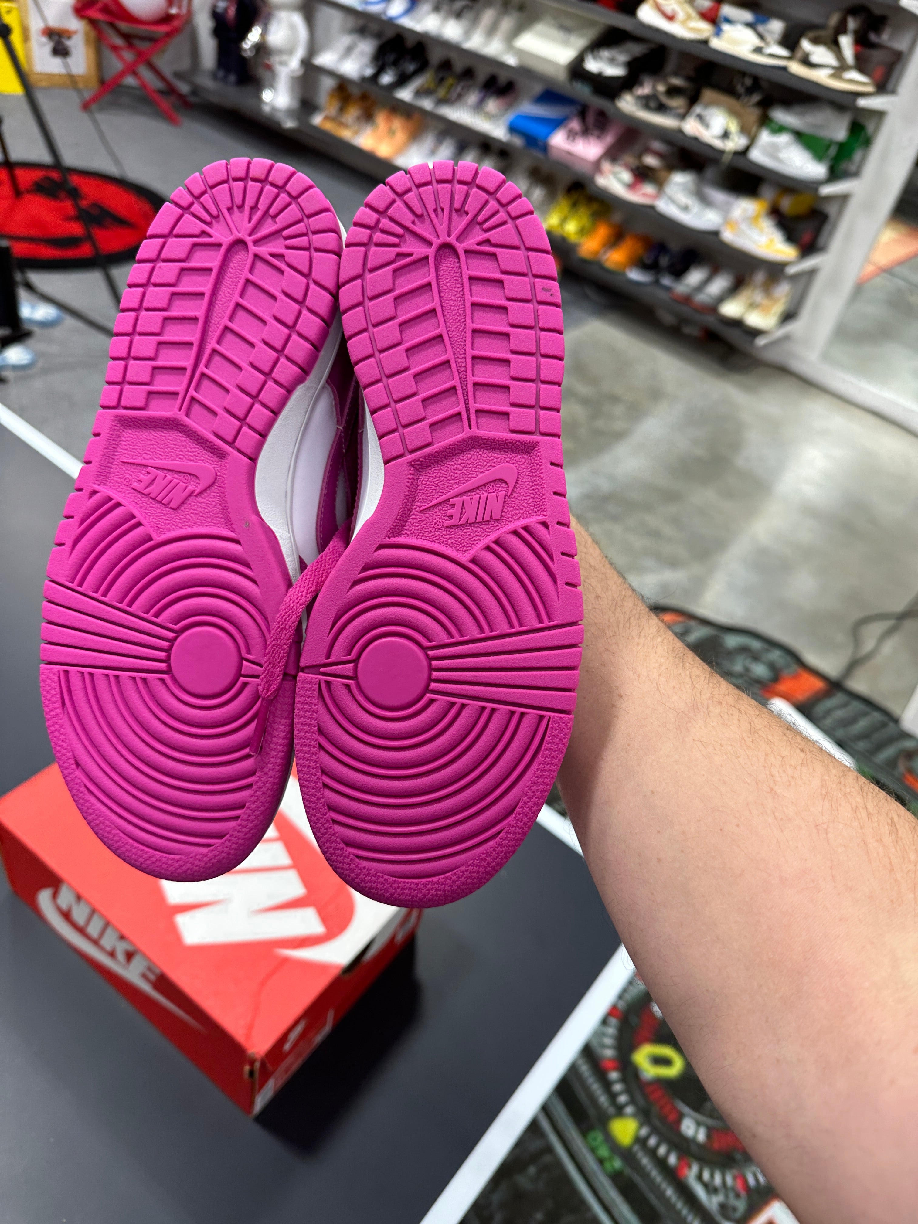 Nike Dunk Low Active Fuchsia Sz 5Y