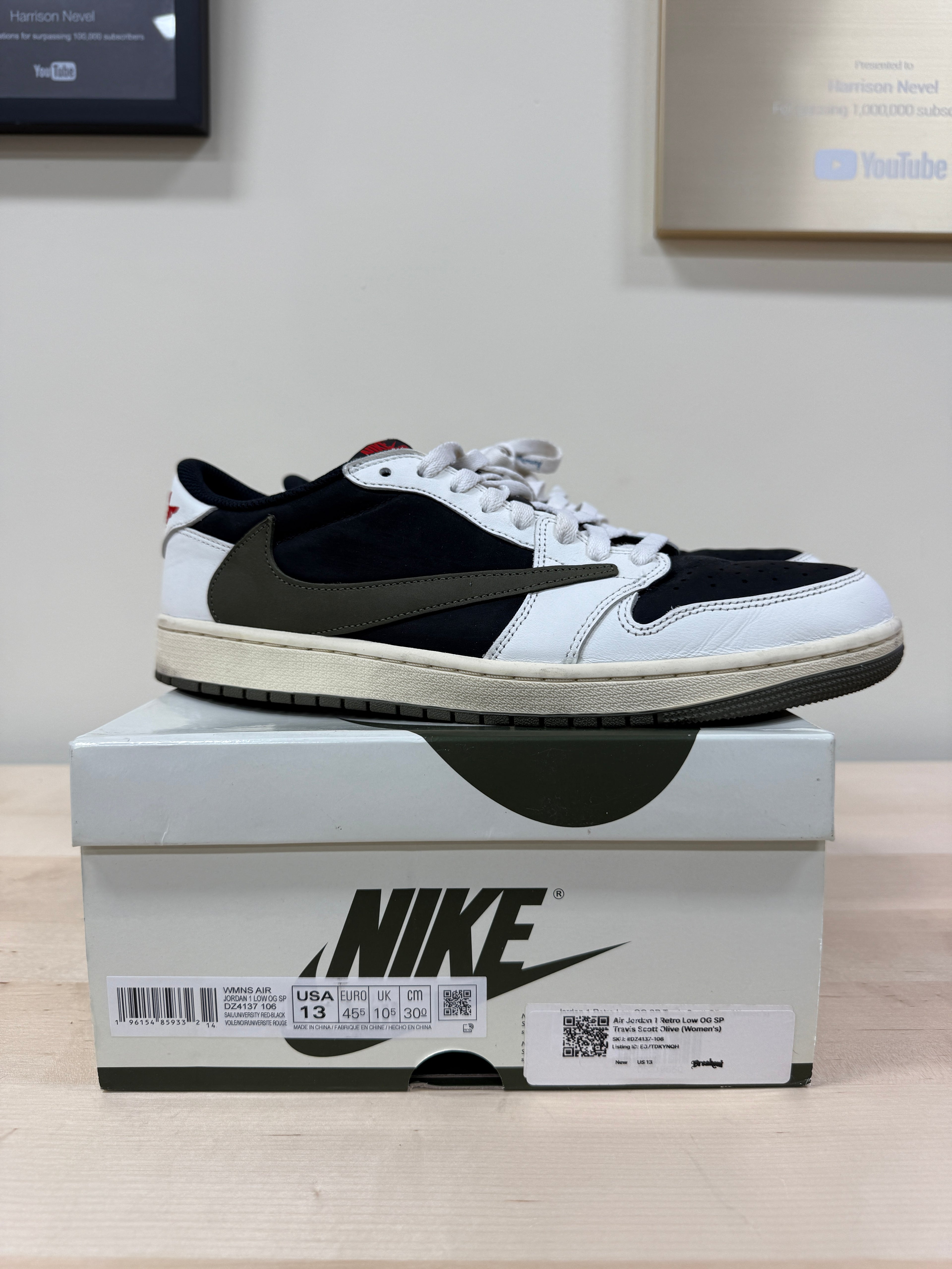 Jordan 1 Low Travis Scott Olive Sz Mens 11.5 (13W)