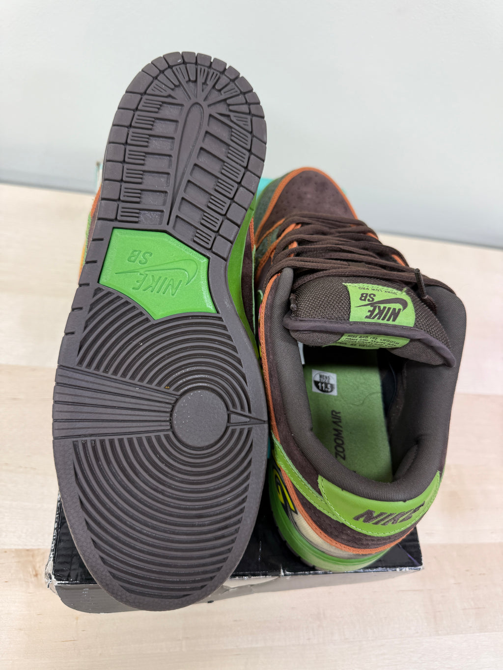Nike SB Dunk Low De La Soul Sz 11.5
