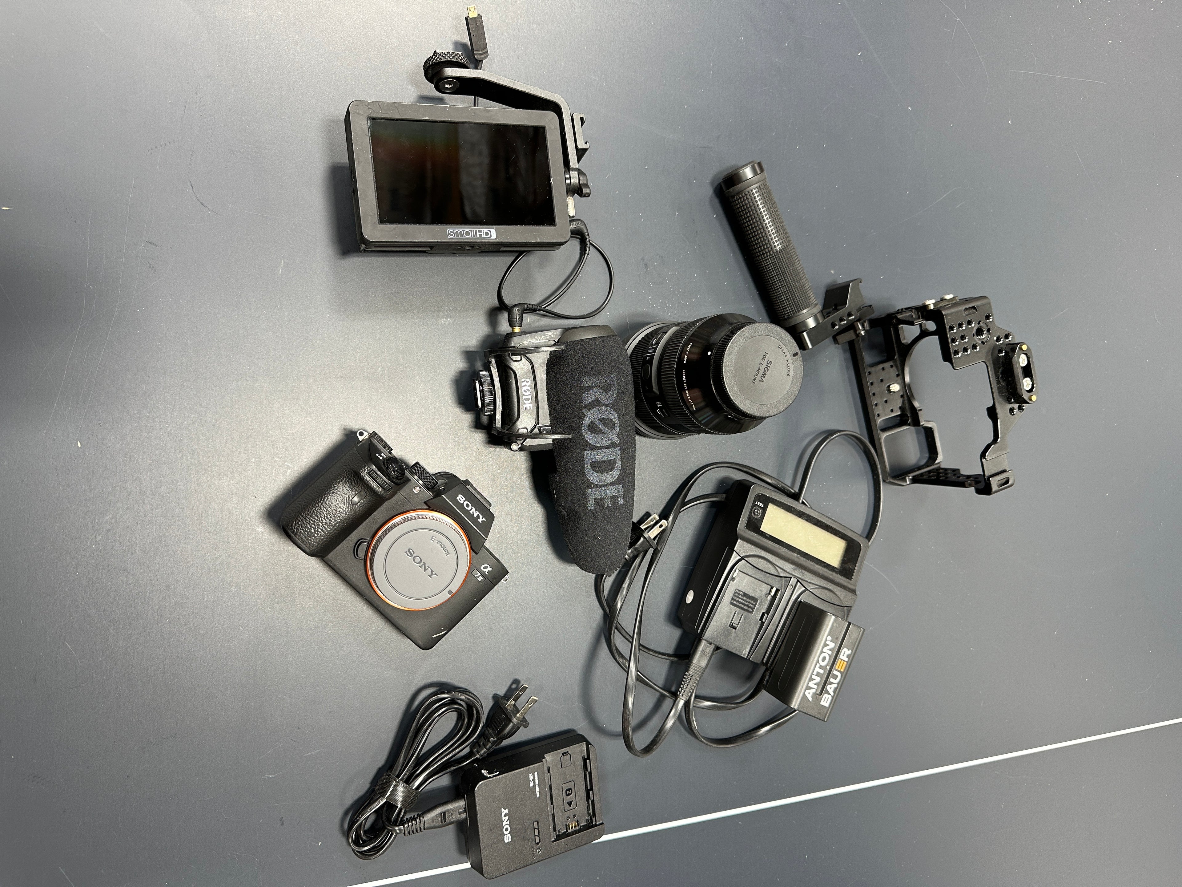 Sony A7III Bundle w/ Sigma 24-70 2.8