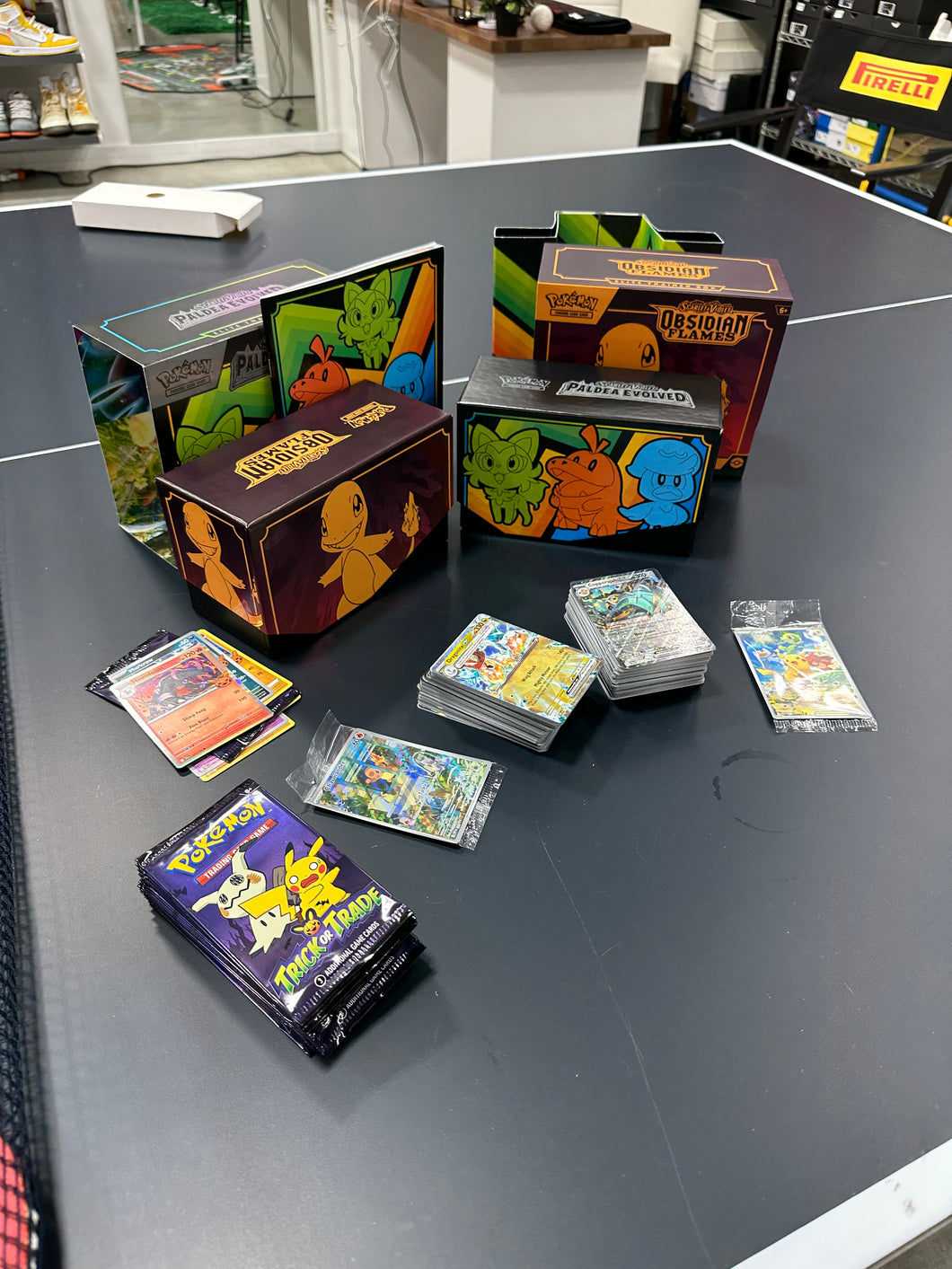 Pokemon Card Boxes 2 ETB + 25 BOOster Packs