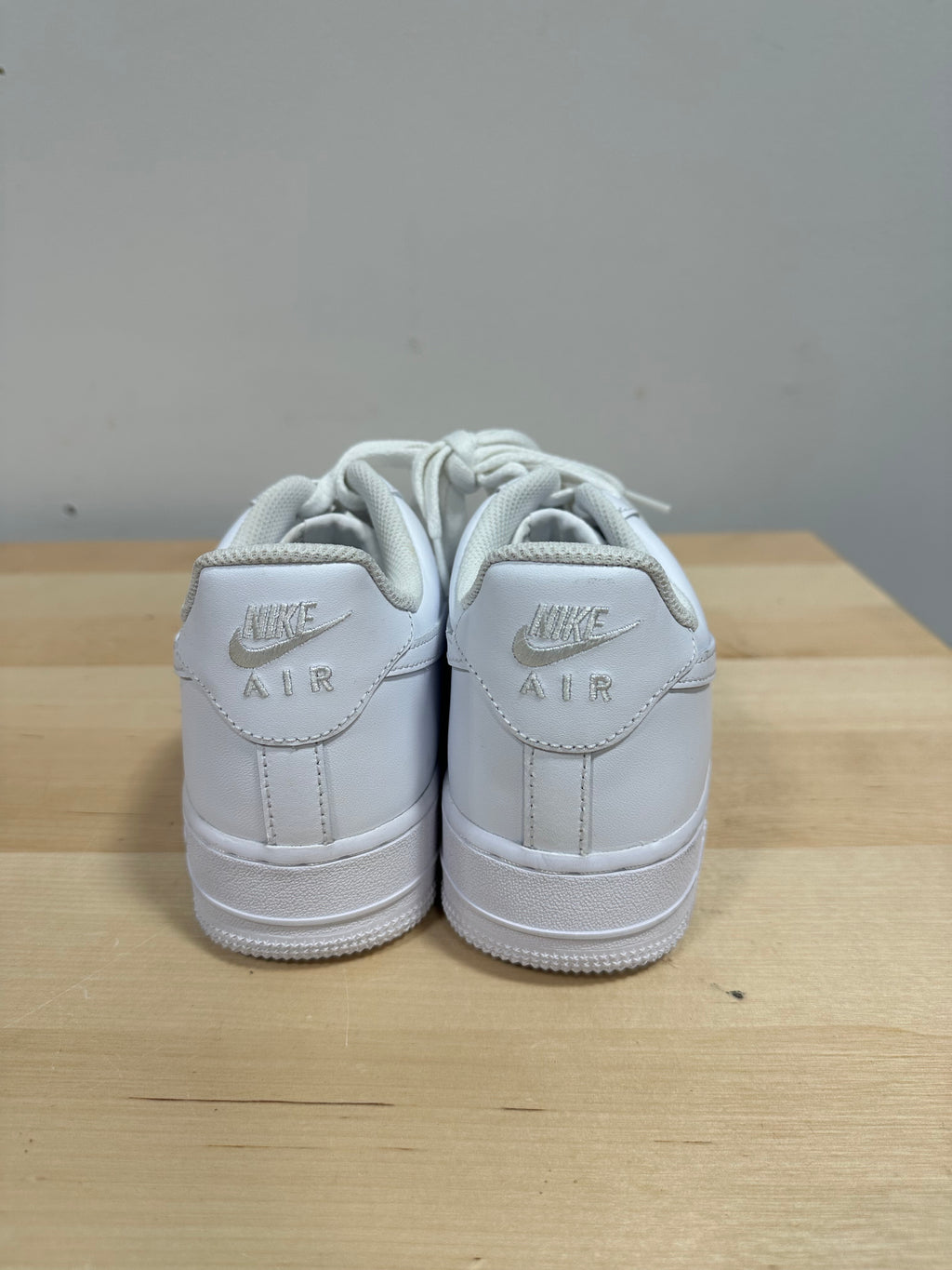 NEW Nike Air Force 1 Low 07 Triple White Leather CW2288-111 Men’s shoes