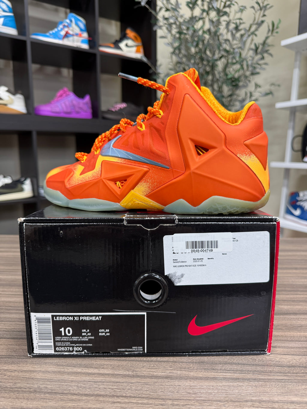 Lebron XI Preheat Sz 10