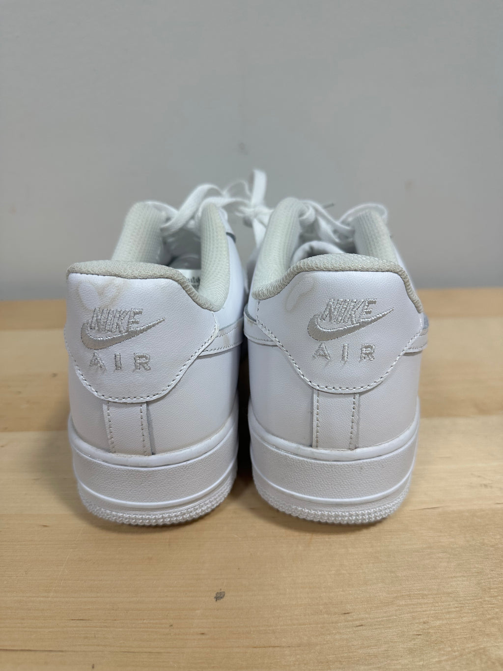 DEFECTS* Nike Air Force 1 Low 07 Triple White CJ0952-100 Men’s Size 9.5
