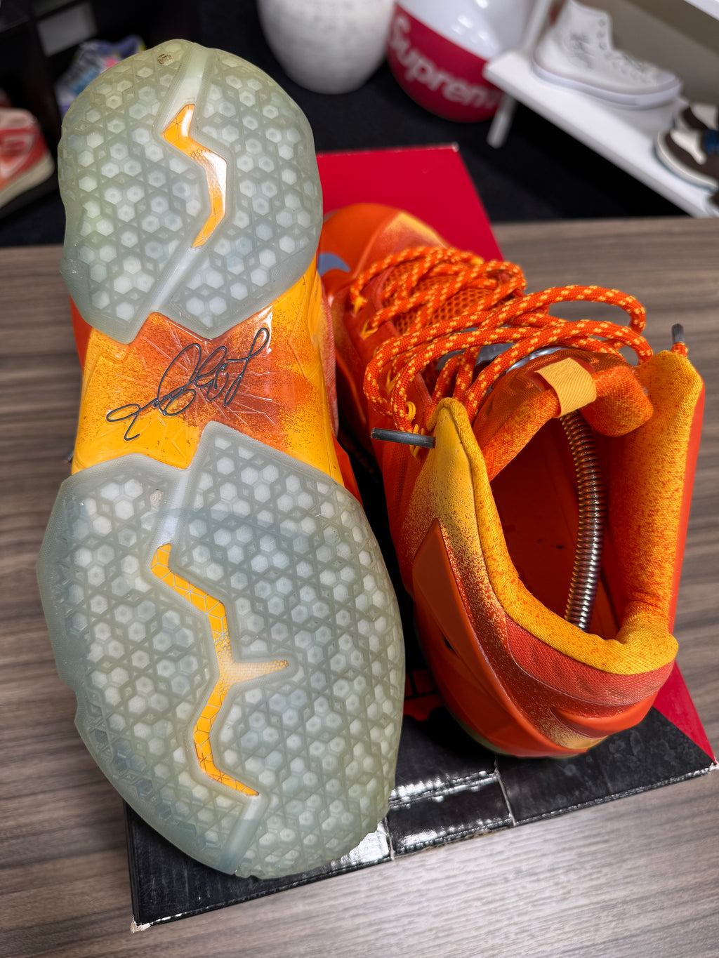 Lebron XI Preheat Sz 10