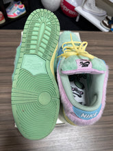 Load image into Gallery viewer, Nike SB Dunk Low Verdy Sz 11.5
