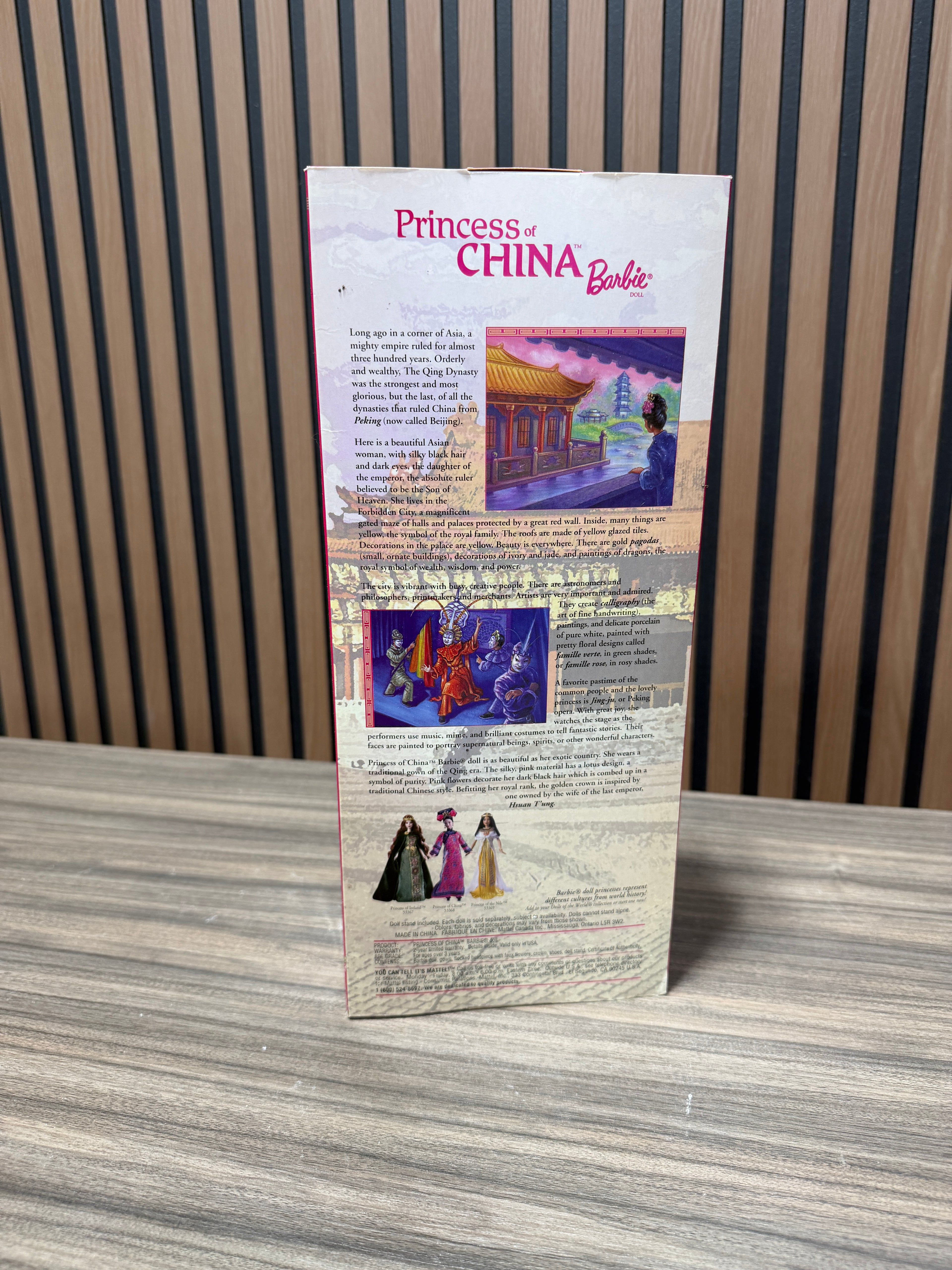 Princess of China Barbie - Dolls of the World