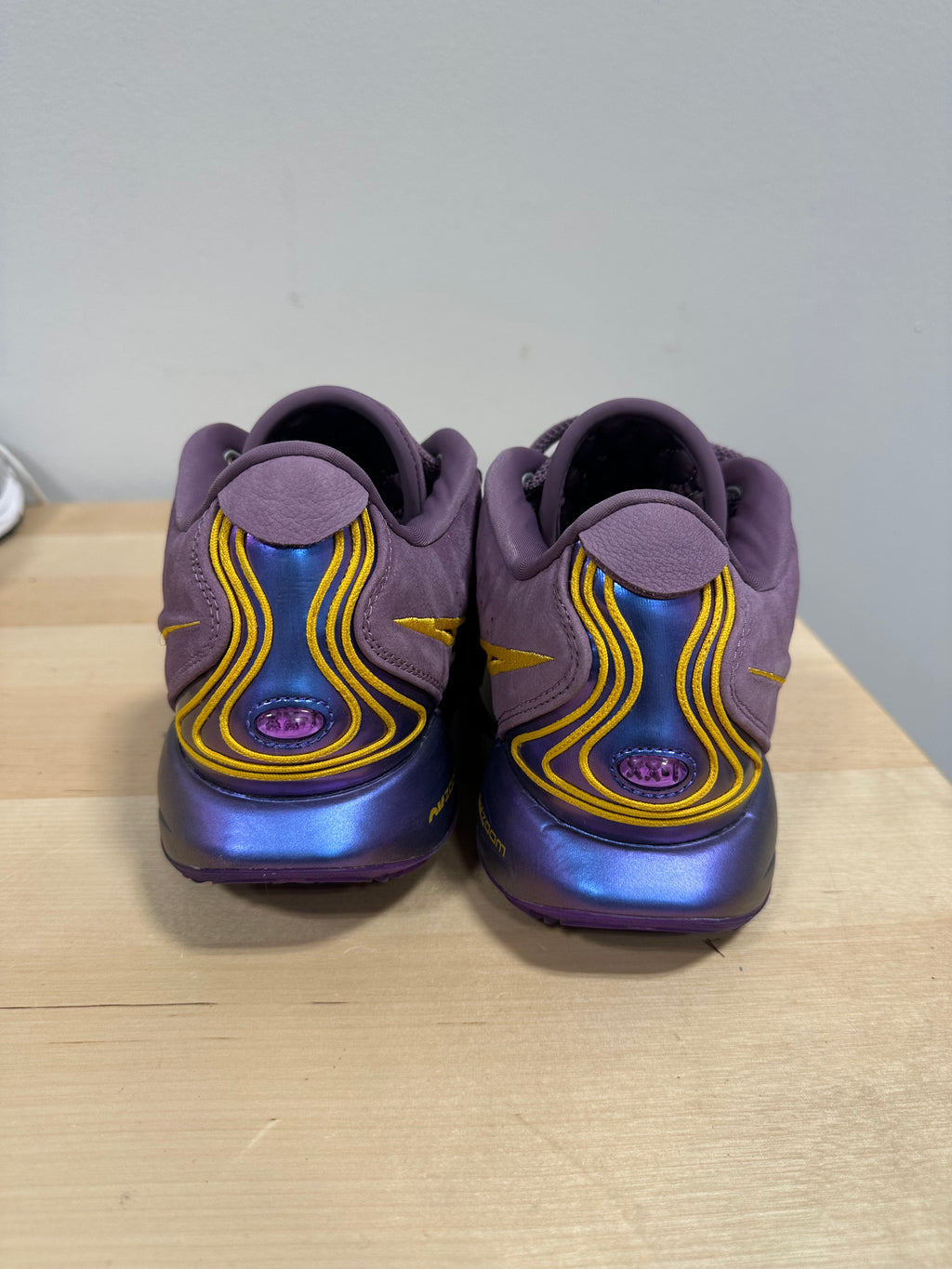Nike LeBron 21 XXI Freshwater Purple Rain Violet Dust Gold FV2345-500 Men’s Size 10