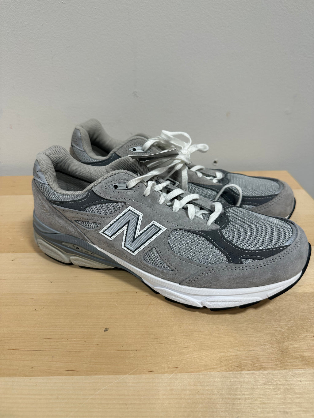 New Balance 990v3 Made in USA Classic Grey White M990GY3 Men’s Size 11