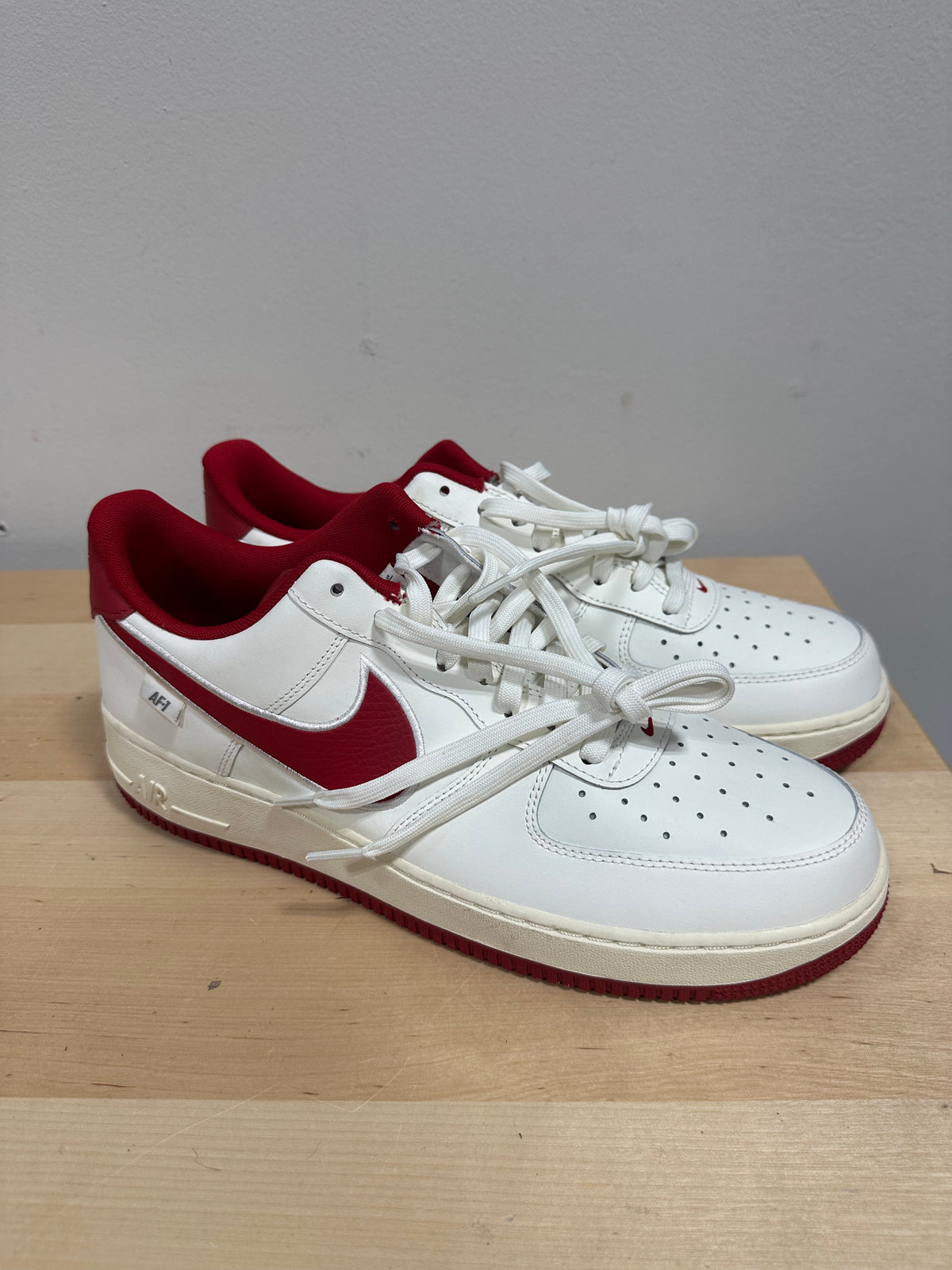 Nike Air Force 1 Low 07 Sail Gym Red Embroidered Swoosh FV0392-101 Men’s Size 12