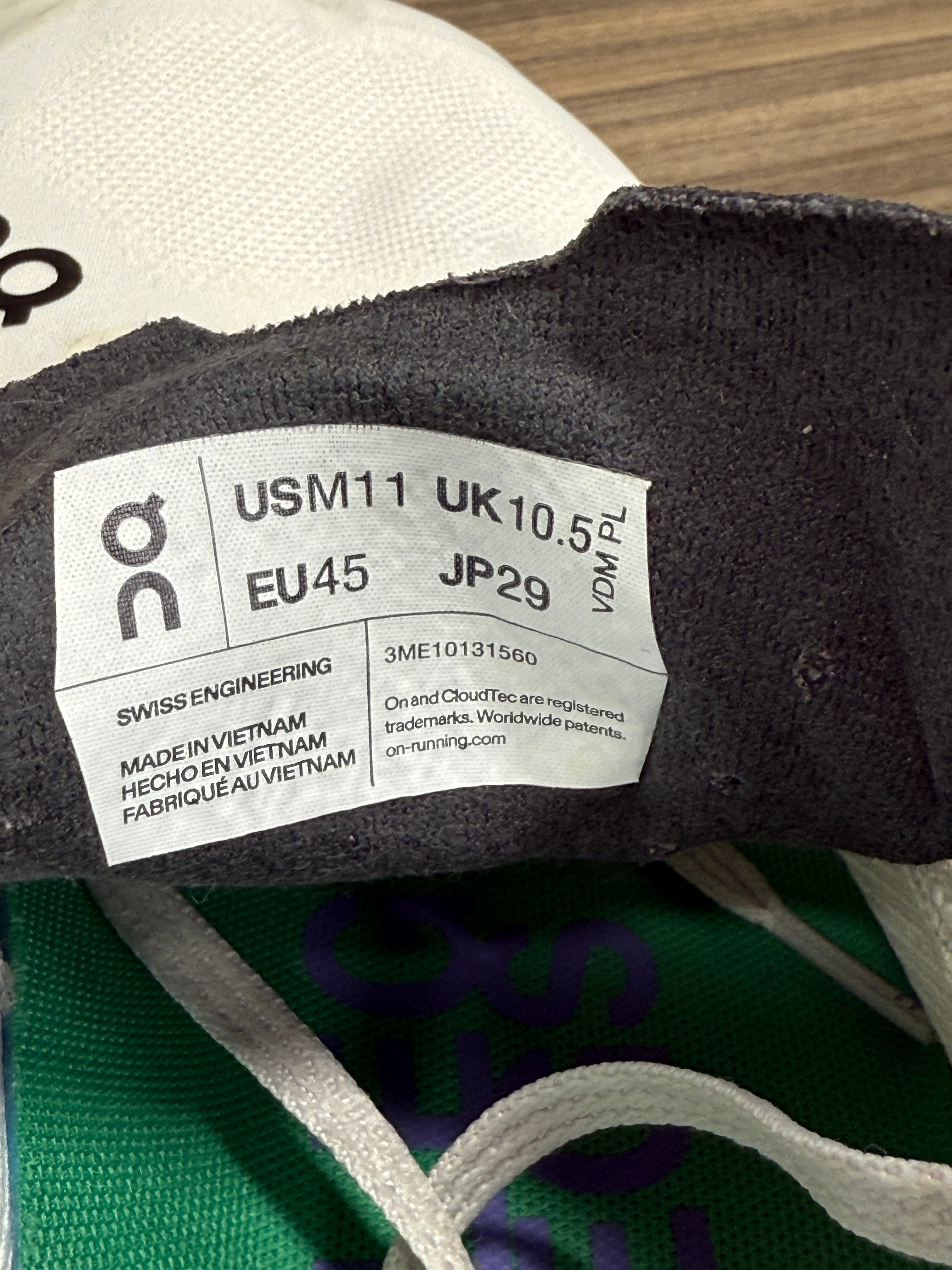 On Running Green Sz 11