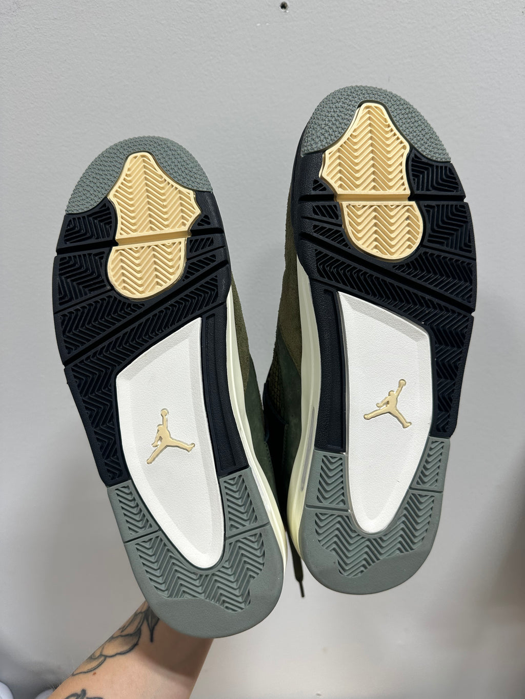 Air Jordan 4 Retro SE Craft Olive Green Men's Size 12 AJ4 Sneakers FB9927-200