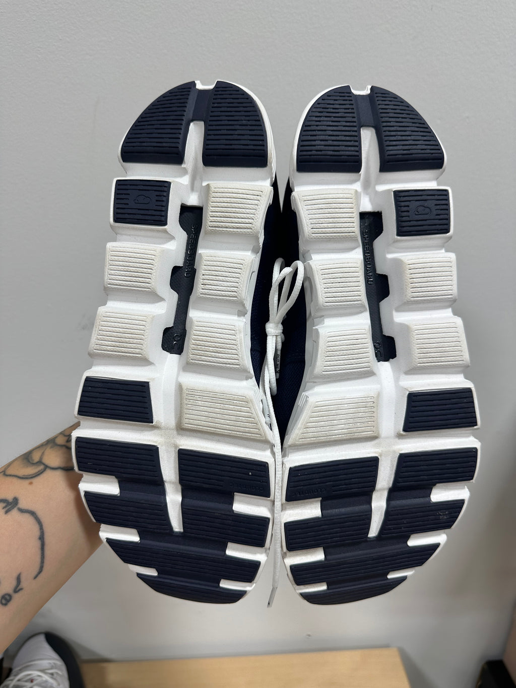 On Running Cloud 6 Midnight White 3MF10070692 Athletic Men’s Size 12