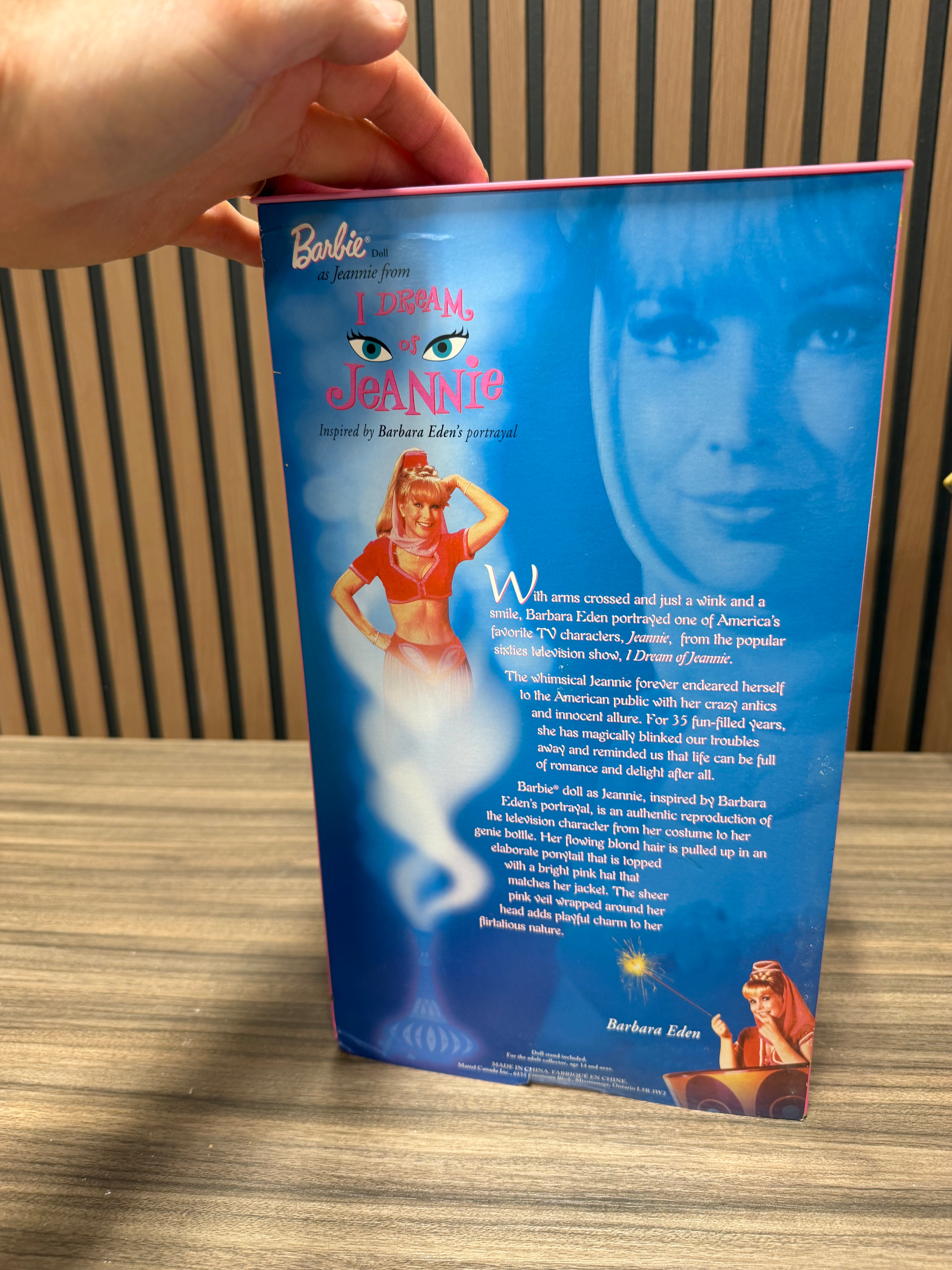 Barbie as Jeannie I Dream of Jeannie Collector Edition Doll 2000 Mattel 29913