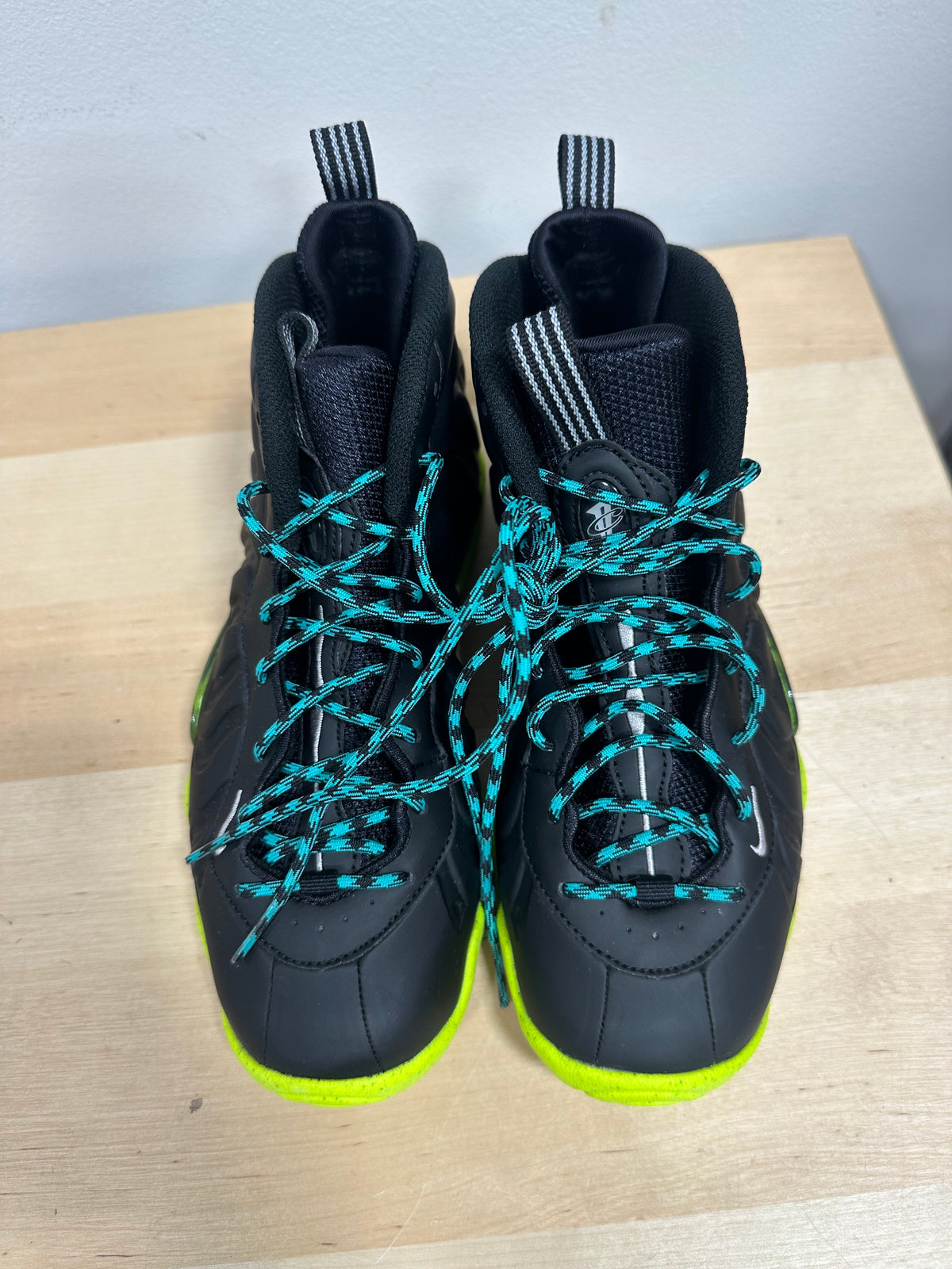 Nike Little Posite One Emerging Powers Black Volt Green DZ2852-001 Size 5.5Y