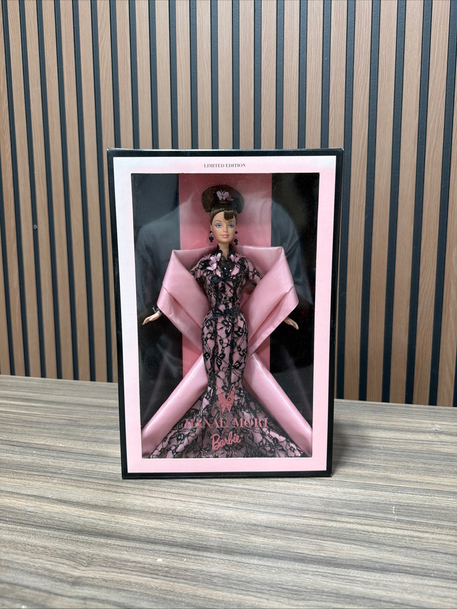 Barbie Hanae Mori Doll Limited Edition 1999 Mattel 24994