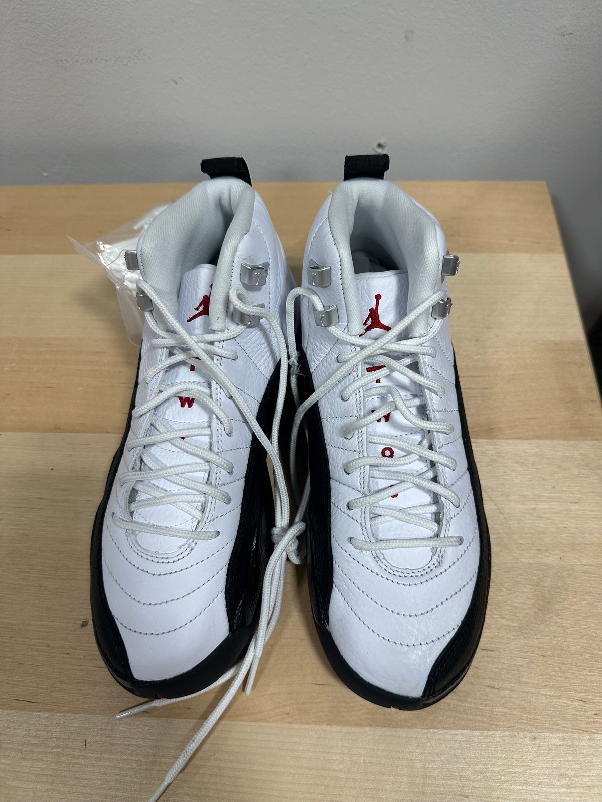 Air Jordan 12 Retro GS Cherry White Varsity Red 153265-162 Kids Size 4.5Y