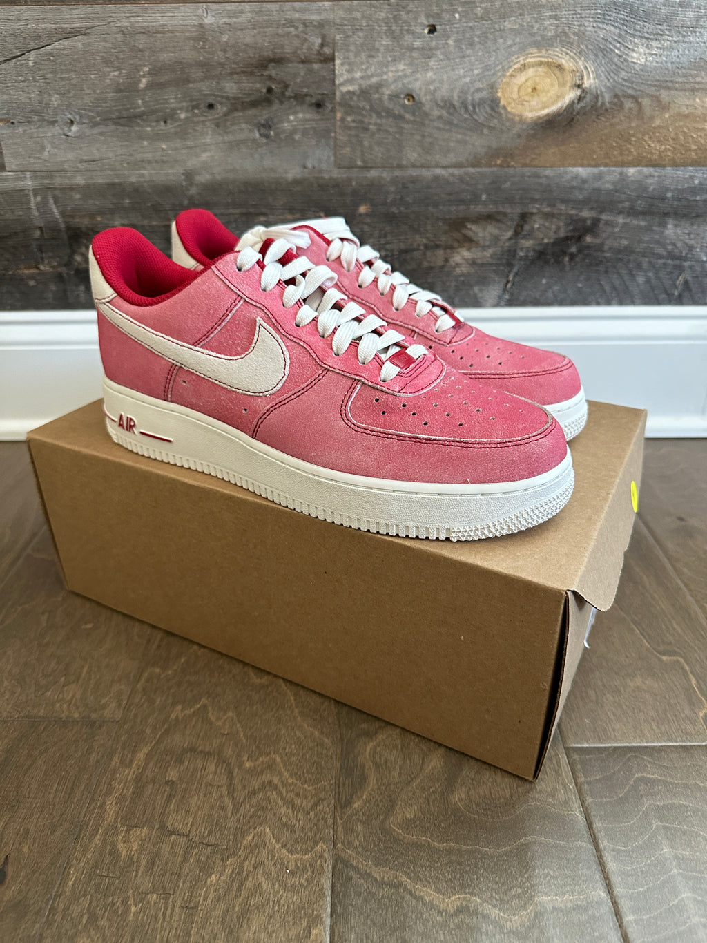 Nike Air Force 1 Low Dusty Red Suede Sz 9 *REPLACEMENT BOX