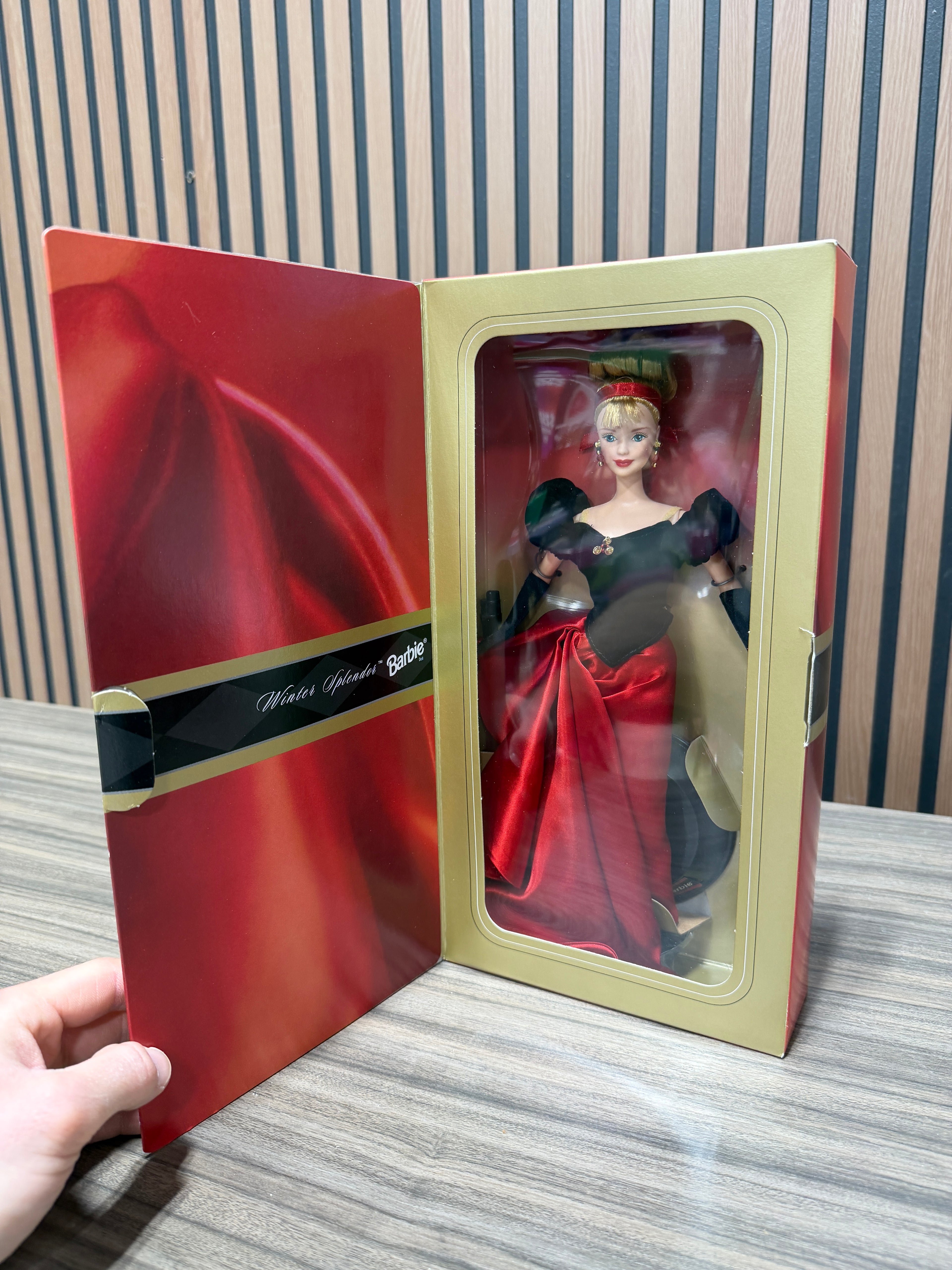 Winter Splendor Avon Special Edition Barbie Doll African American Mattel 19358